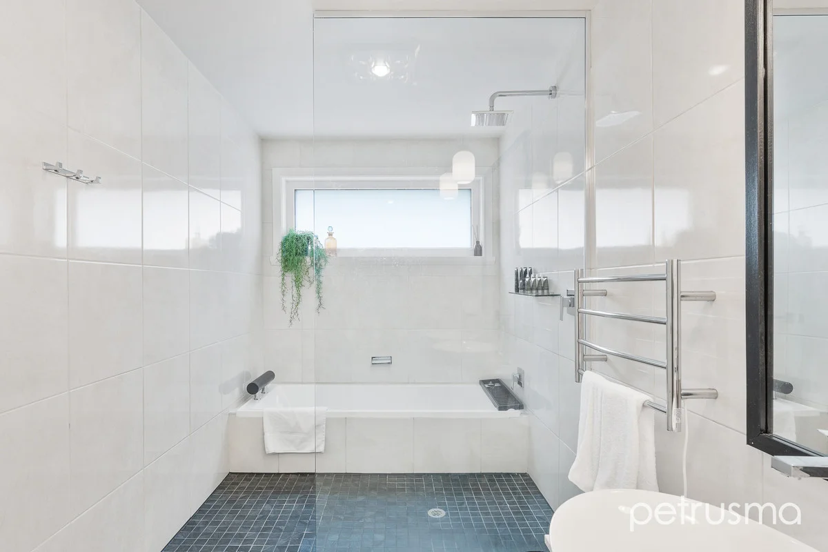Additional image 24 of 3/9 Greenlands Avenue, Sandy Bay TAS 7005