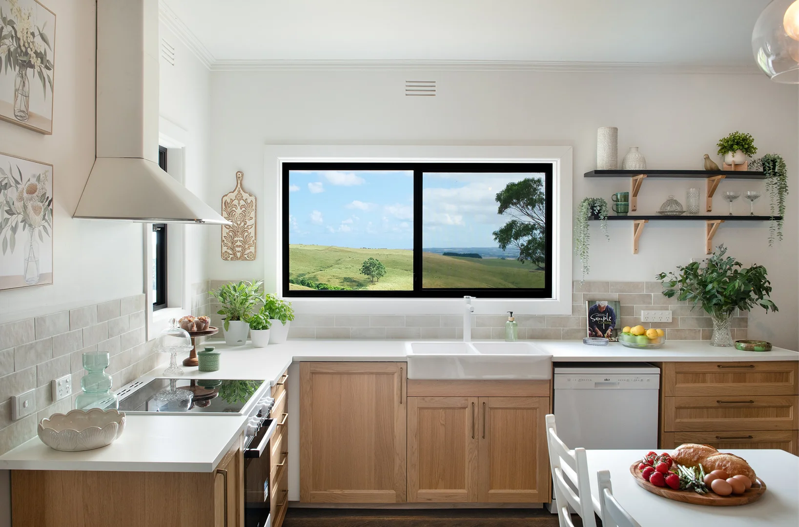 Additional image 10 of Foster VIC 3960