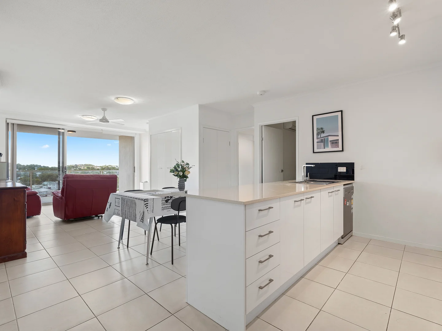 Additional image 5 of 503/40 Mascar Street, Upper Mount Gravatt QLD 4122