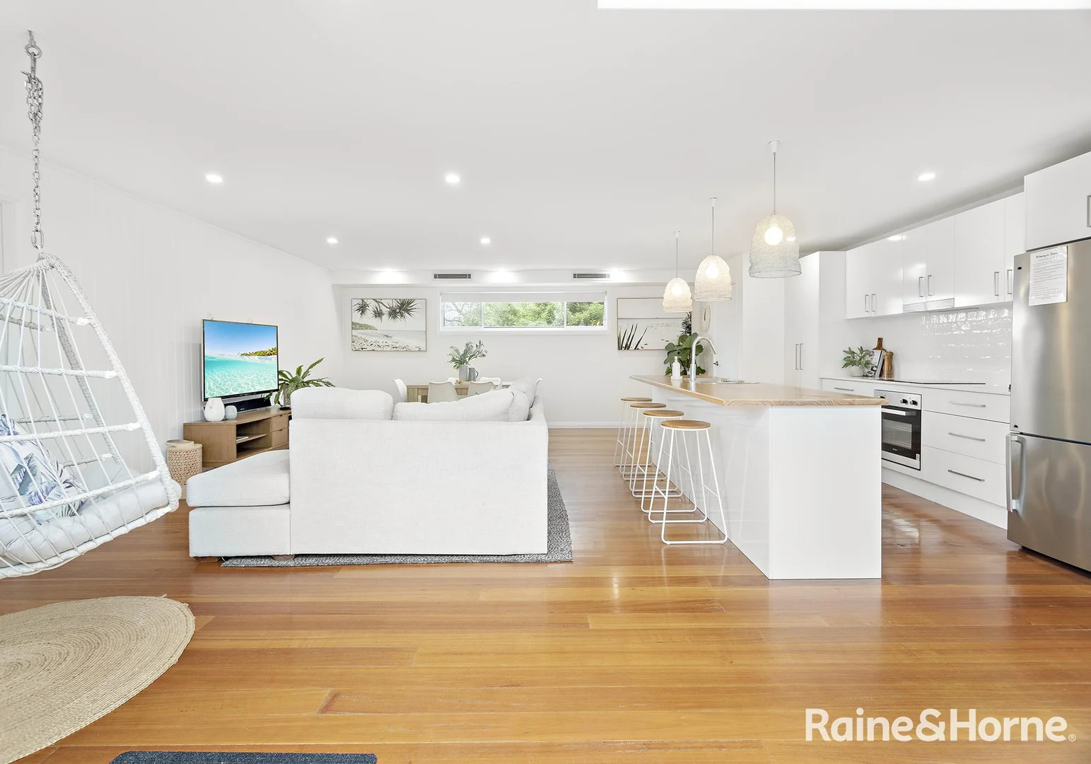 Additional image 28 of 4 Seaview Street, Kiama NSW 2533