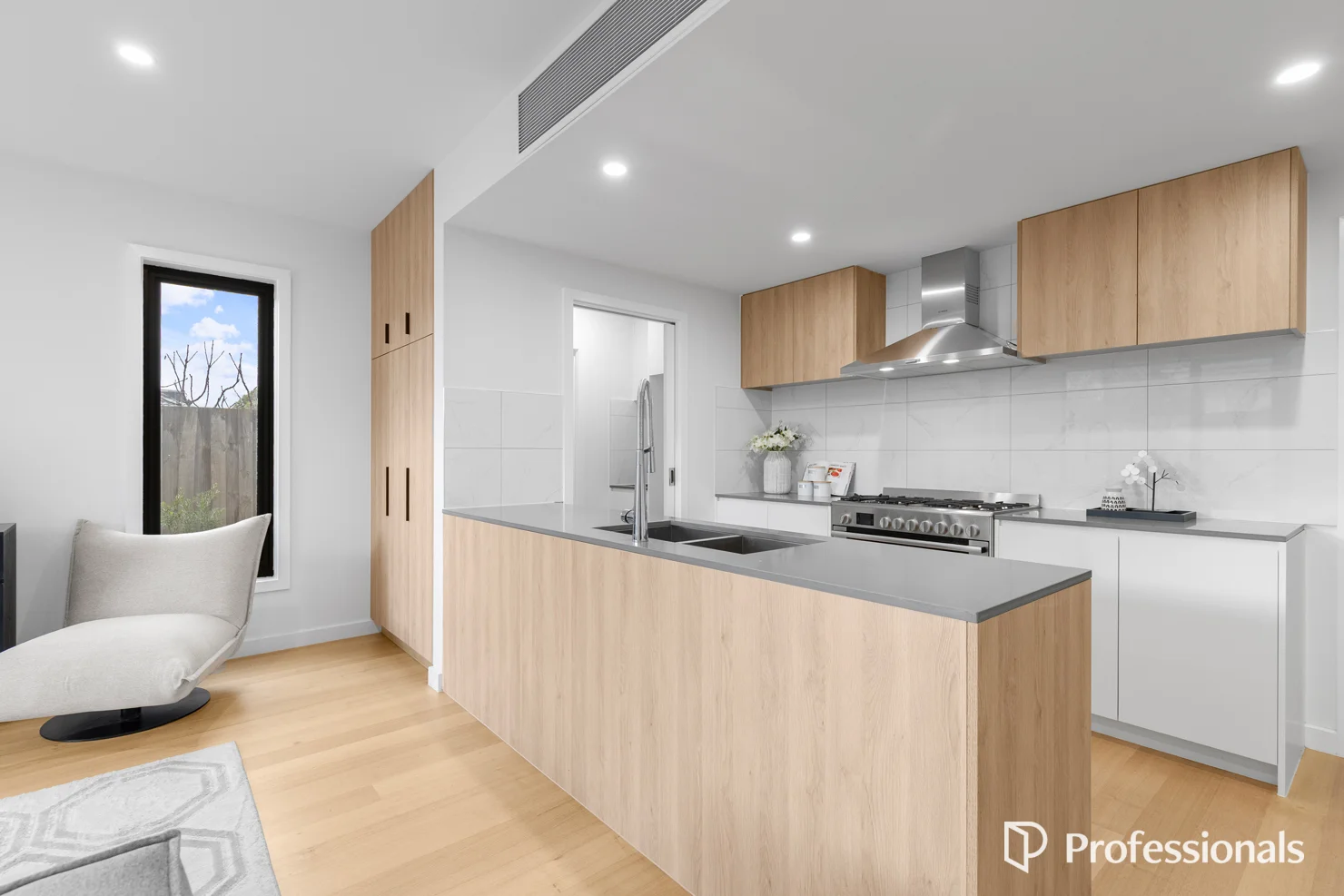 Additional image 7 of 8D Blanche Court, Doncaster East VIC 3109