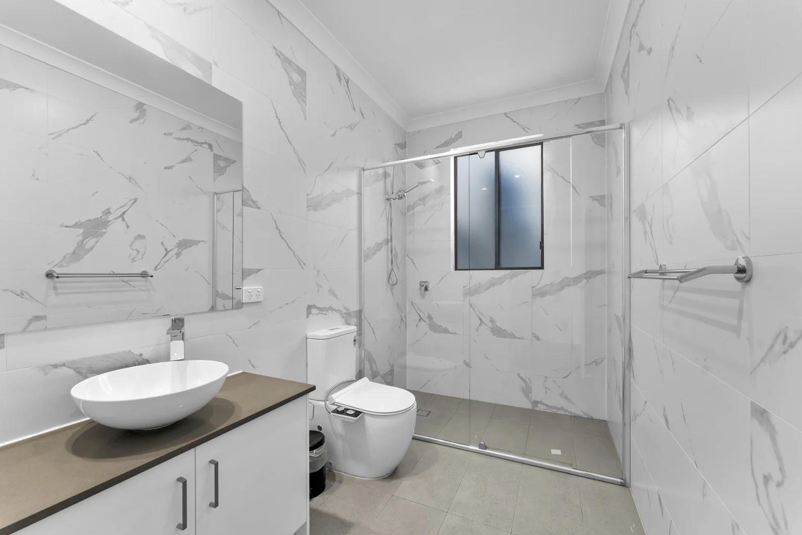 Additional image 7 of 4/11 Young Road, Hallam VIC 3803