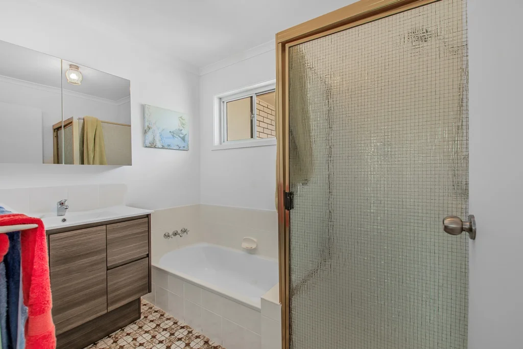 Additional image 5 of 51 Gympie Road, Tin Can Bay QLD 4580