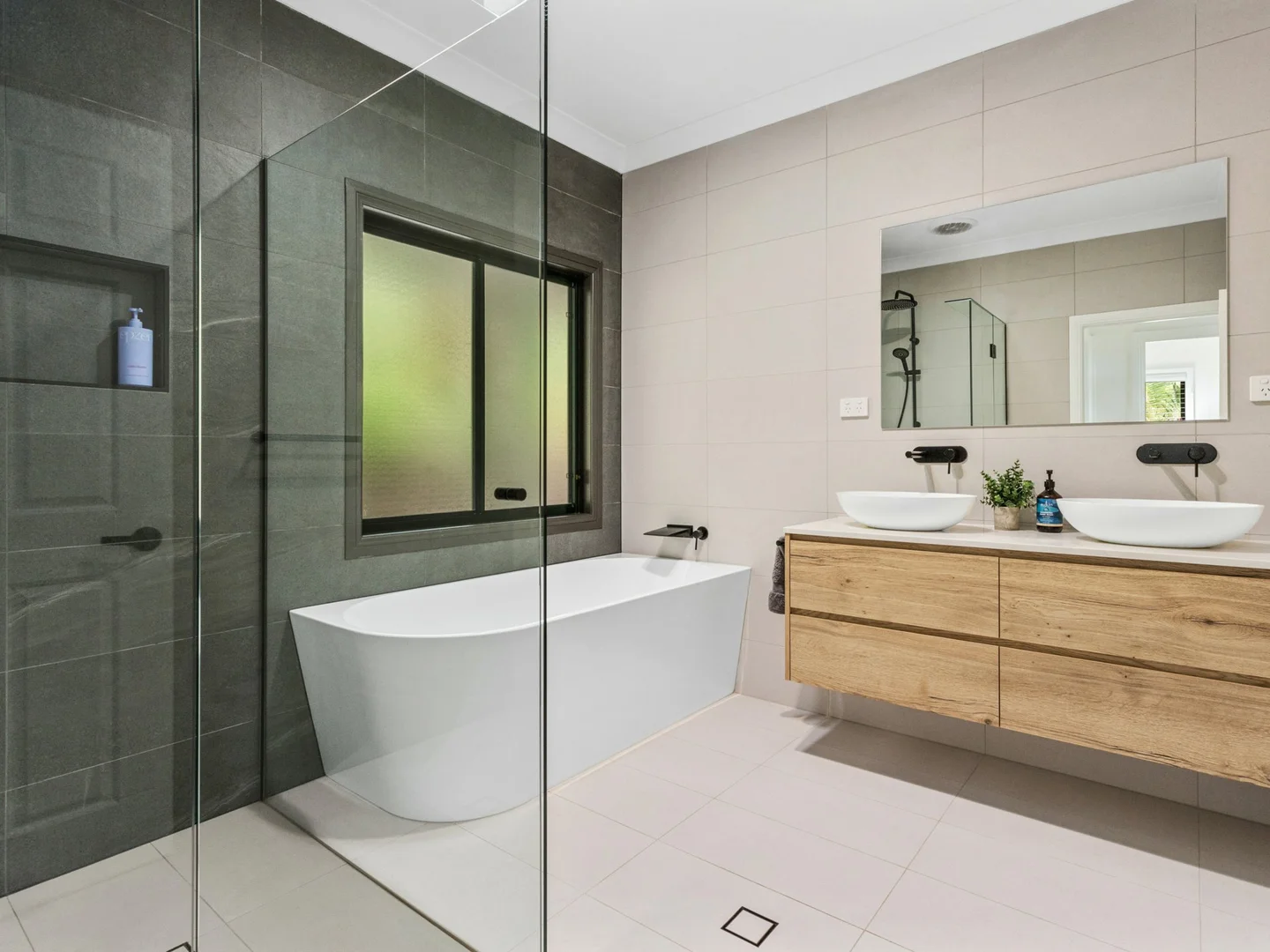 Additional image 28 of 9 Earle Court, Tallai QLD 4213