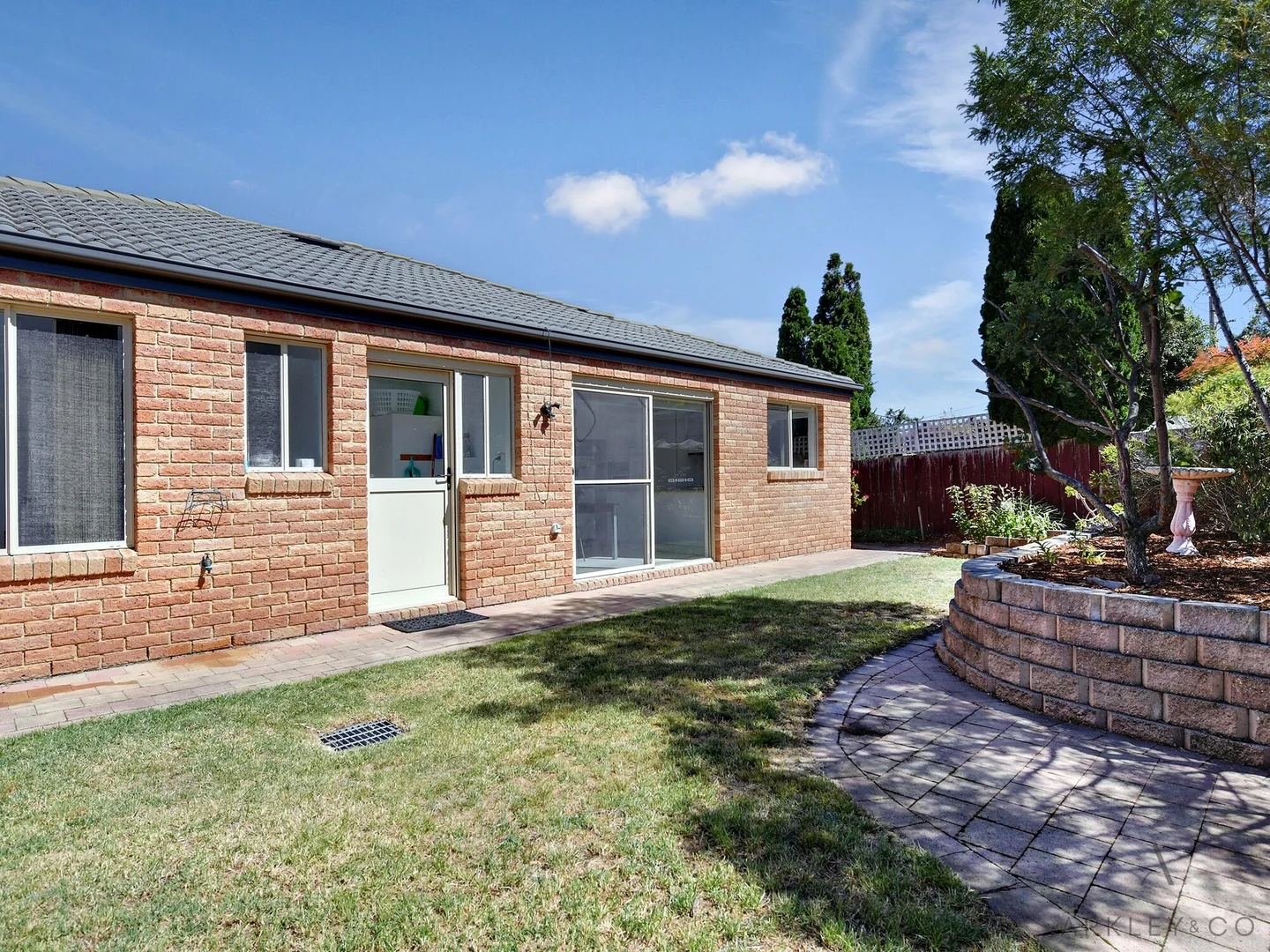 Additional image 22 of 21 Milford Street, Lindisfarne TAS 7015