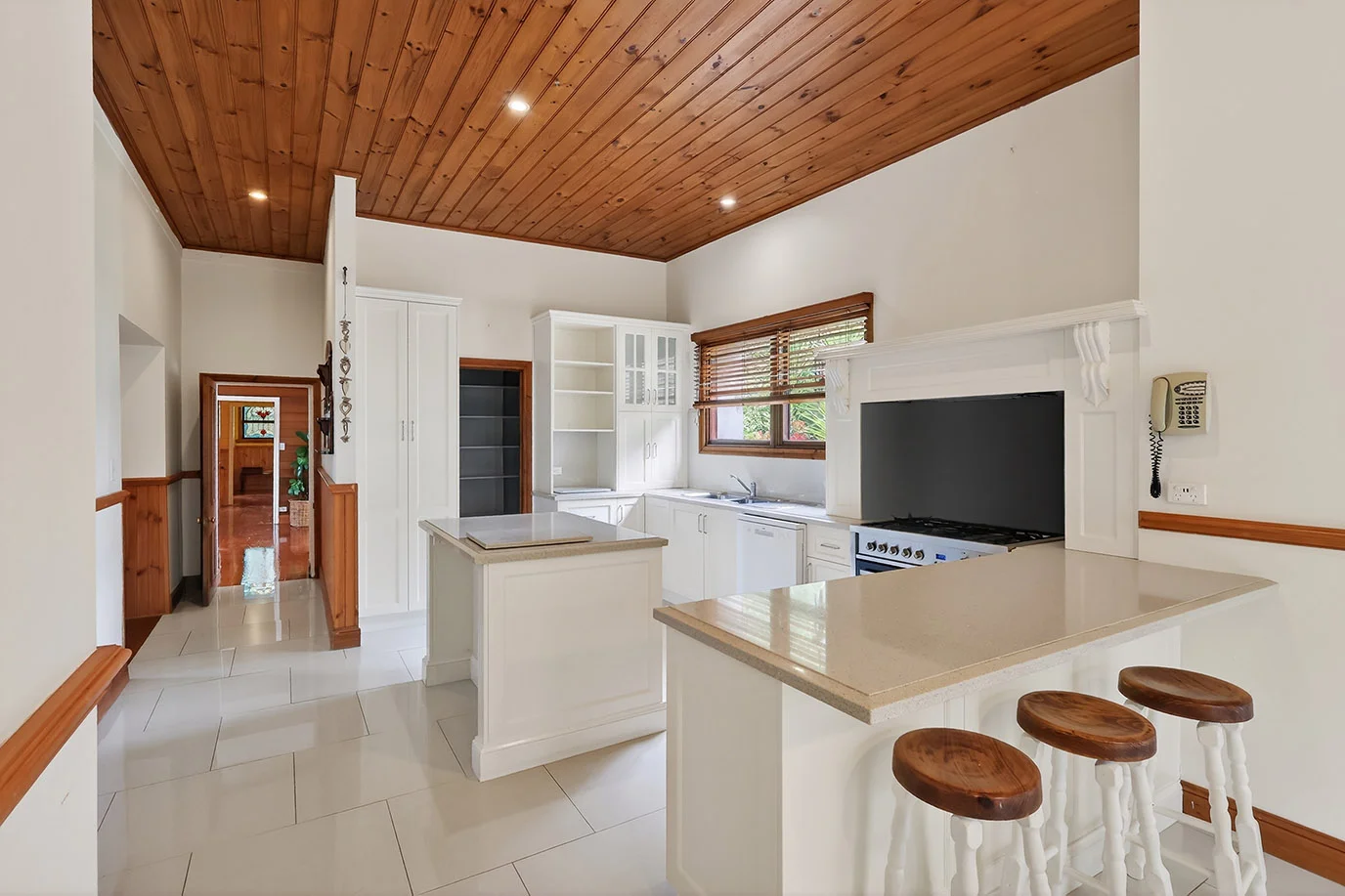 Additional image 10 of 320 Bridge Road, Woodford VIC 3281