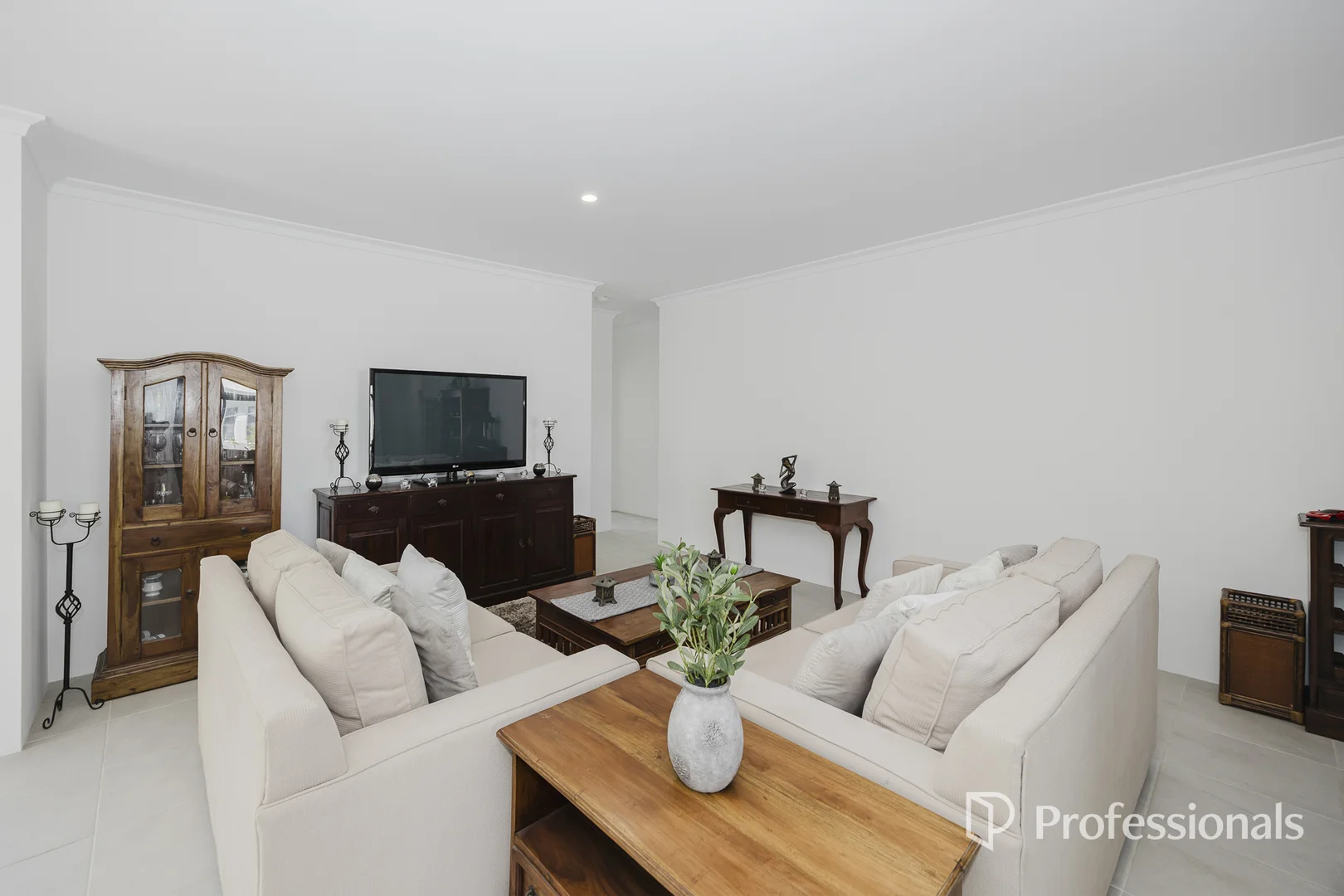 Additional image 8 of 13 Holiday Way, Yanchep WA 6035