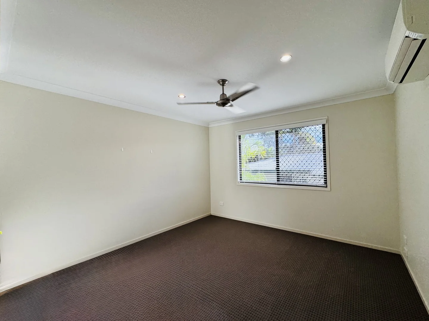 Additional image 12 of 2/18 BURKE Drive, Moranbah QLD 4744