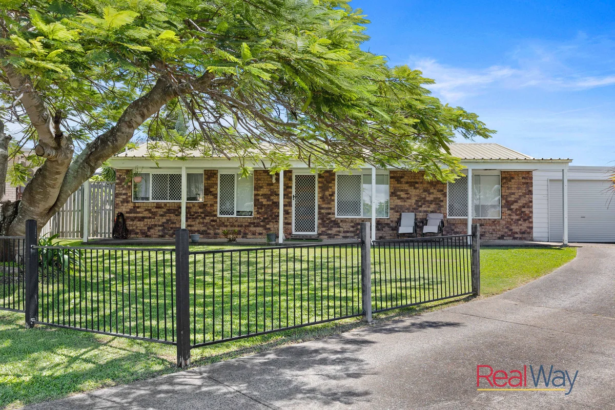 3 Diana Place, Urangan QLD 4655