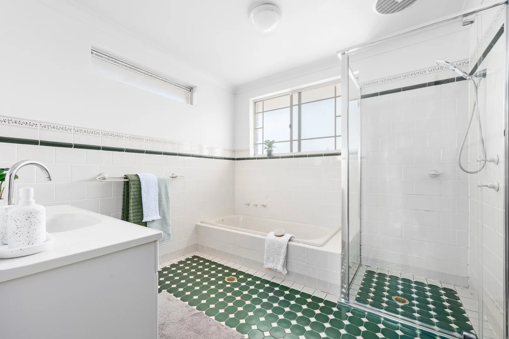 Additional image 21 of 20 Gudgenby Close, Palmerston ACT 2913