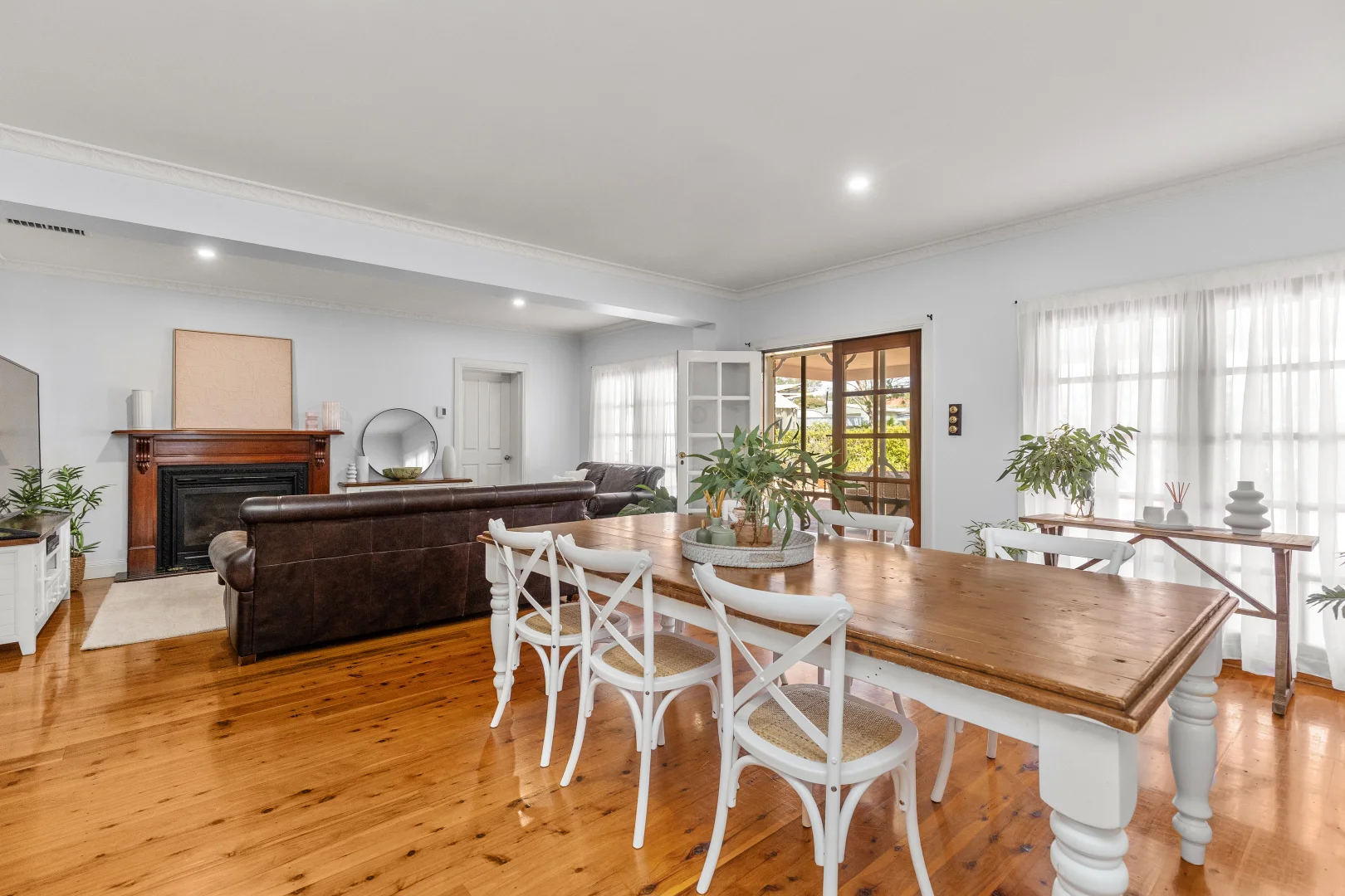 Additional image 11 of 45 Railway Parade, Junee NSW 2663