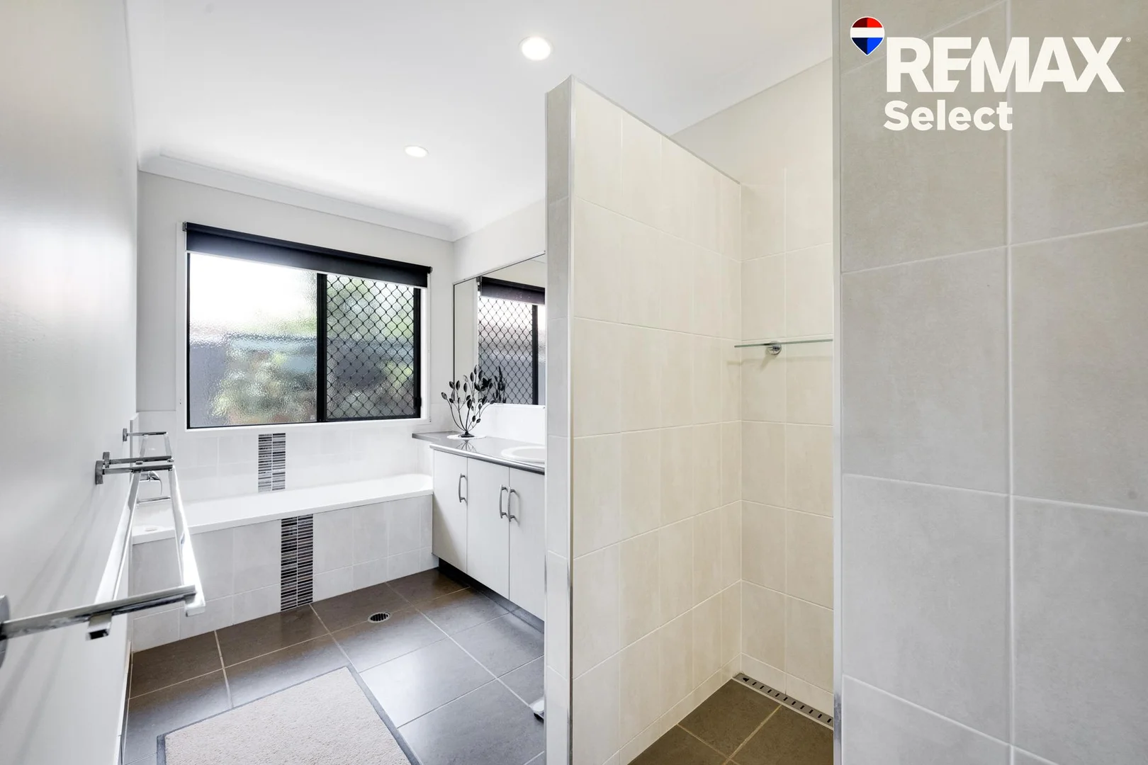 Additional image 24 of 67 Companion Way, Bucasia QLD 4750