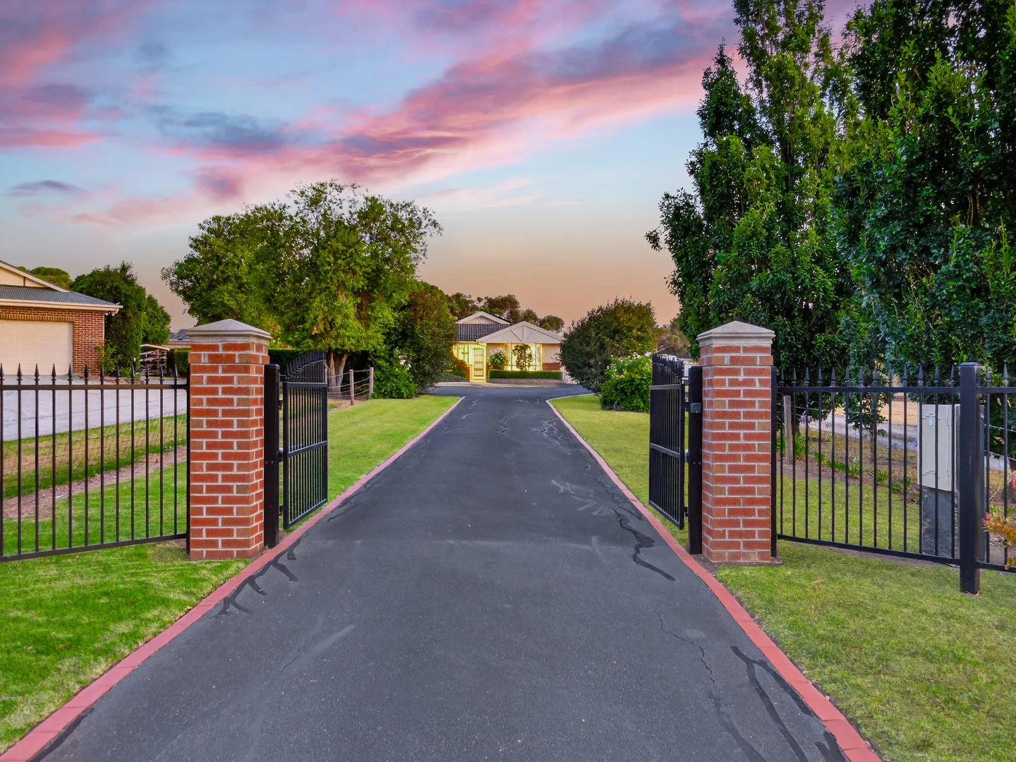 Additional image 4 of 3 Pinehill Drive, Pakenham VIC 3810