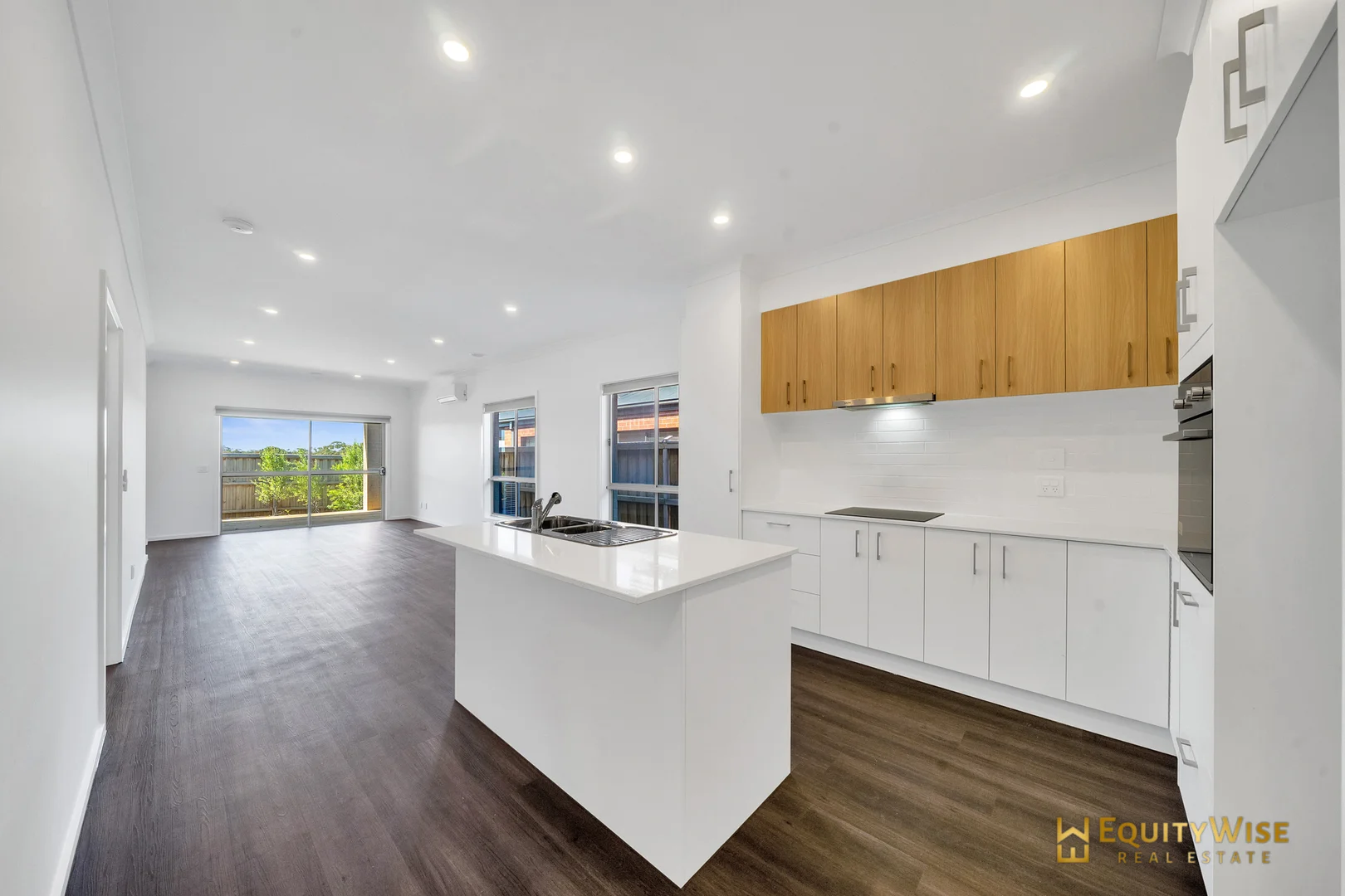 Additional image 4 of 49 Woolspinner Crescent, Wyndham Vale VIC 3024