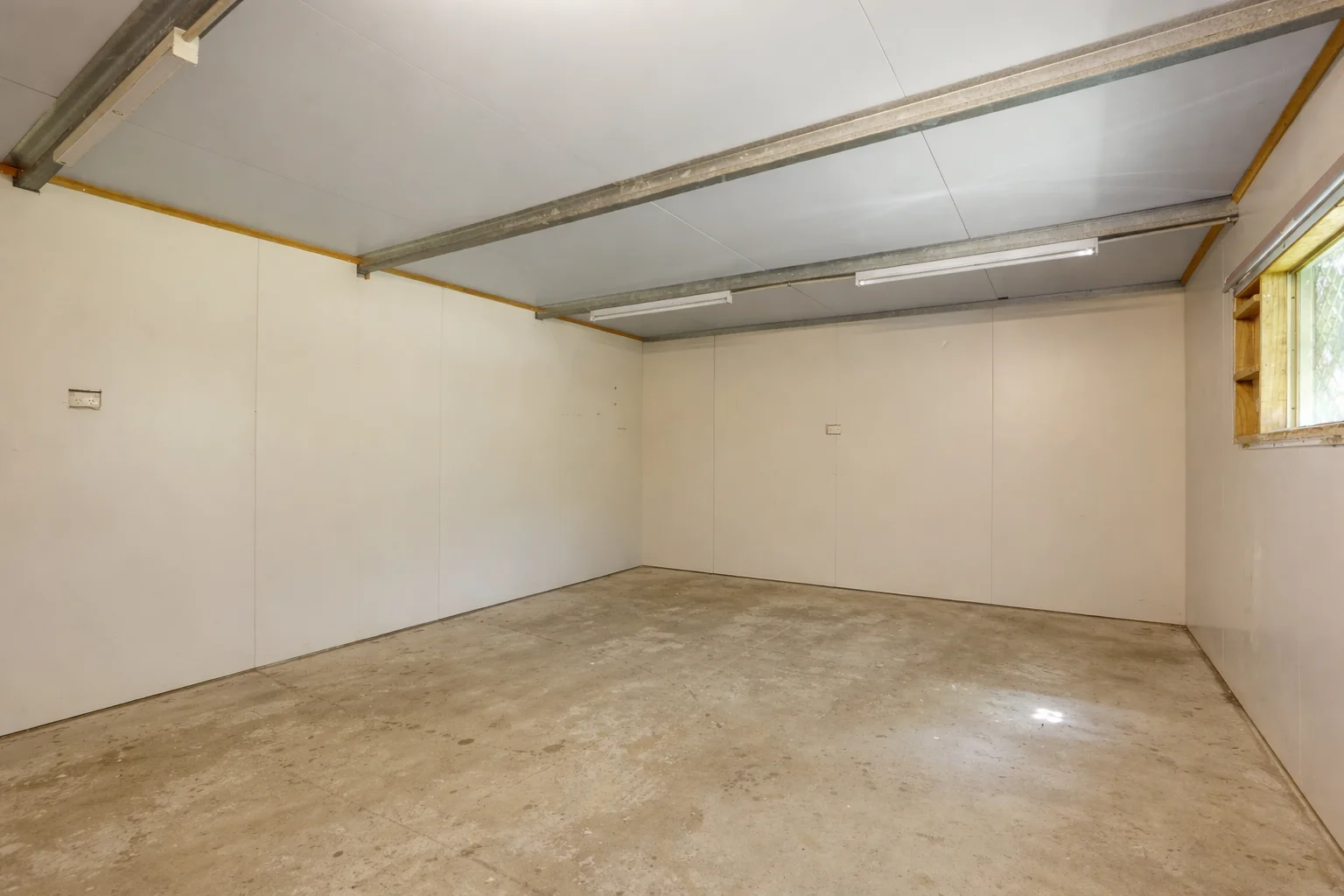 Additional image 29 of 13 Gascoyne Way, Cooloongup WA 6168