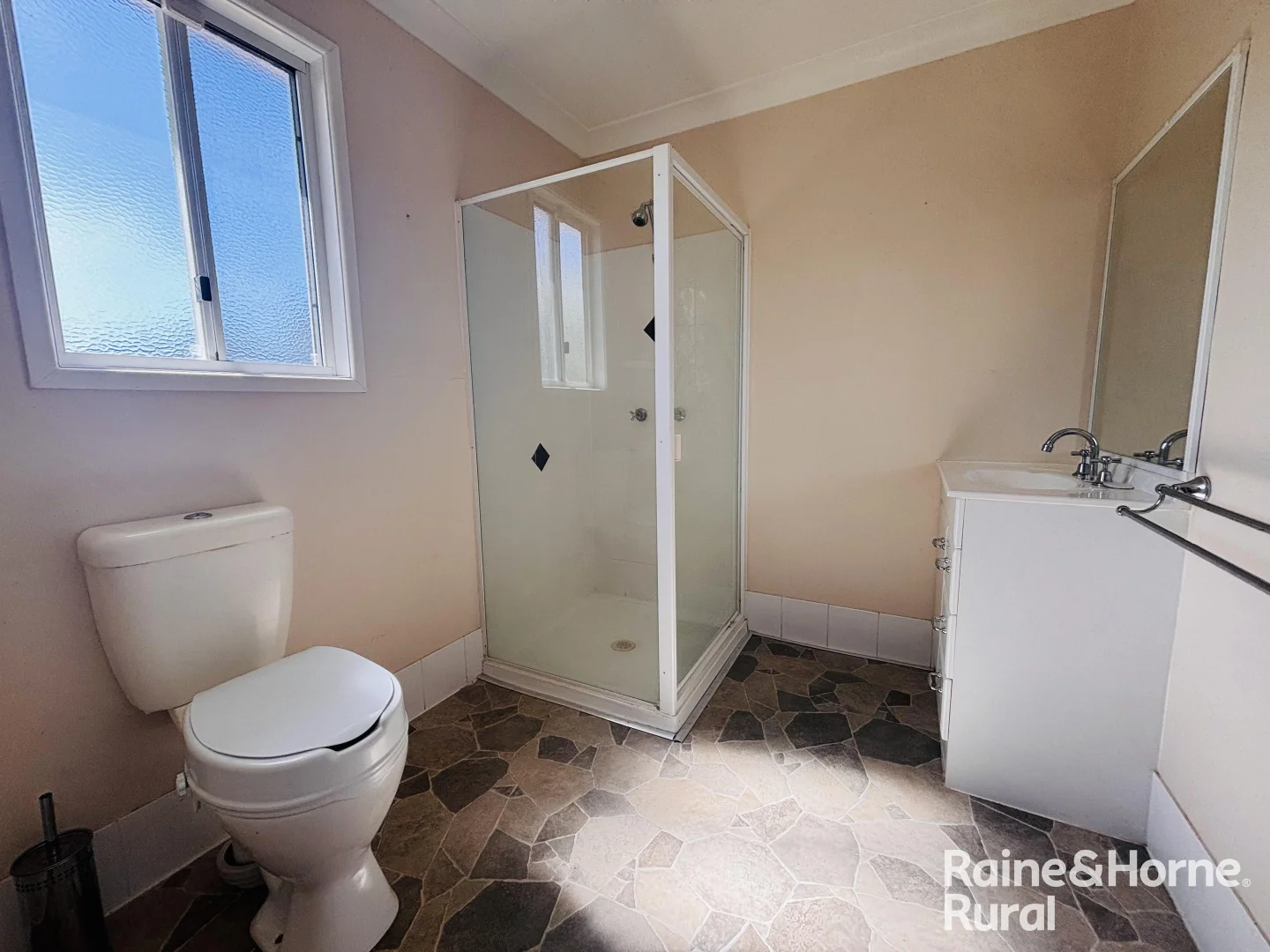 Additional image 6 of 8 Bass Street, Yuleba QLD 4427