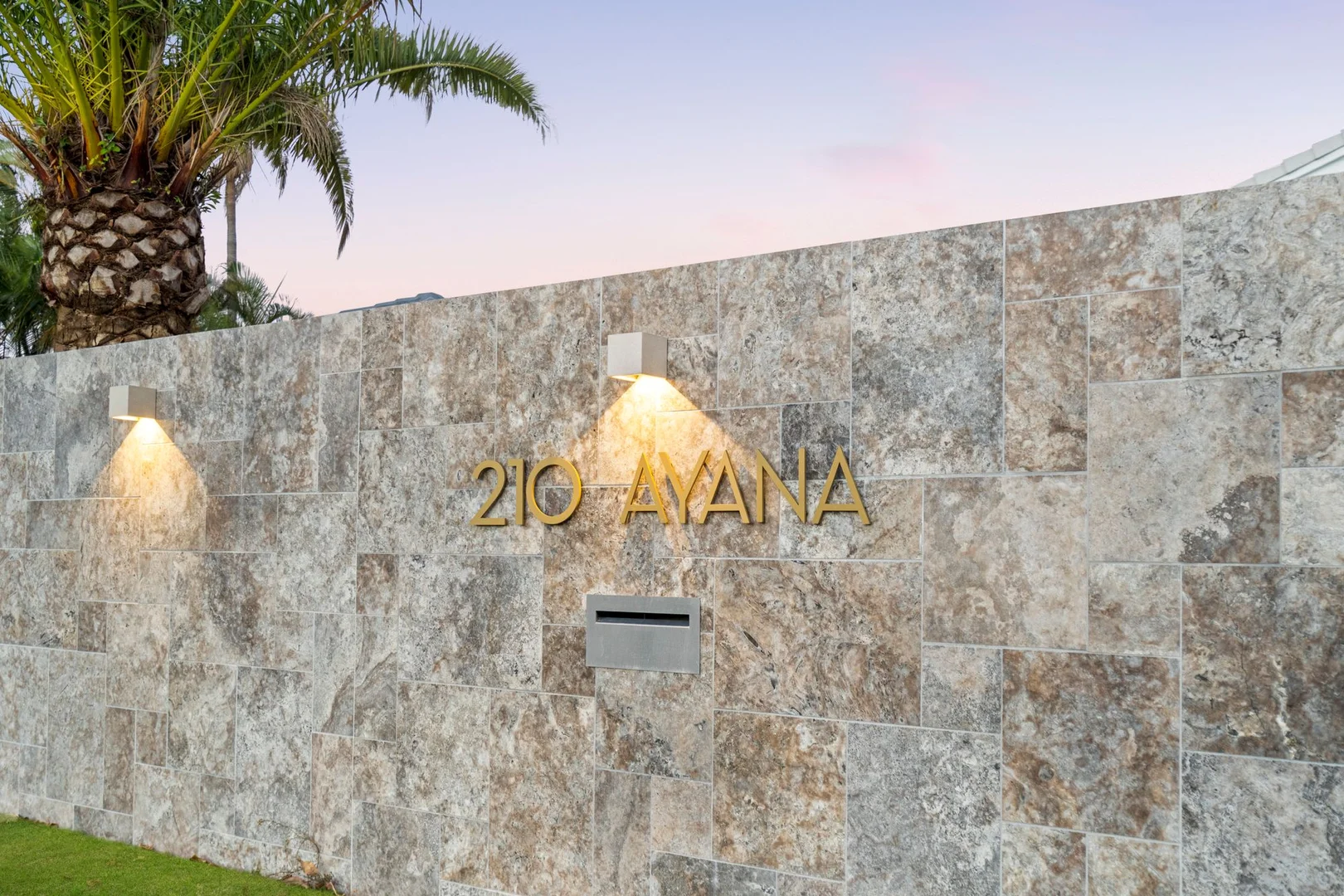 Additional image 3 of 210 Sunshine Boulevard, Mermaid Waters QLD 4218