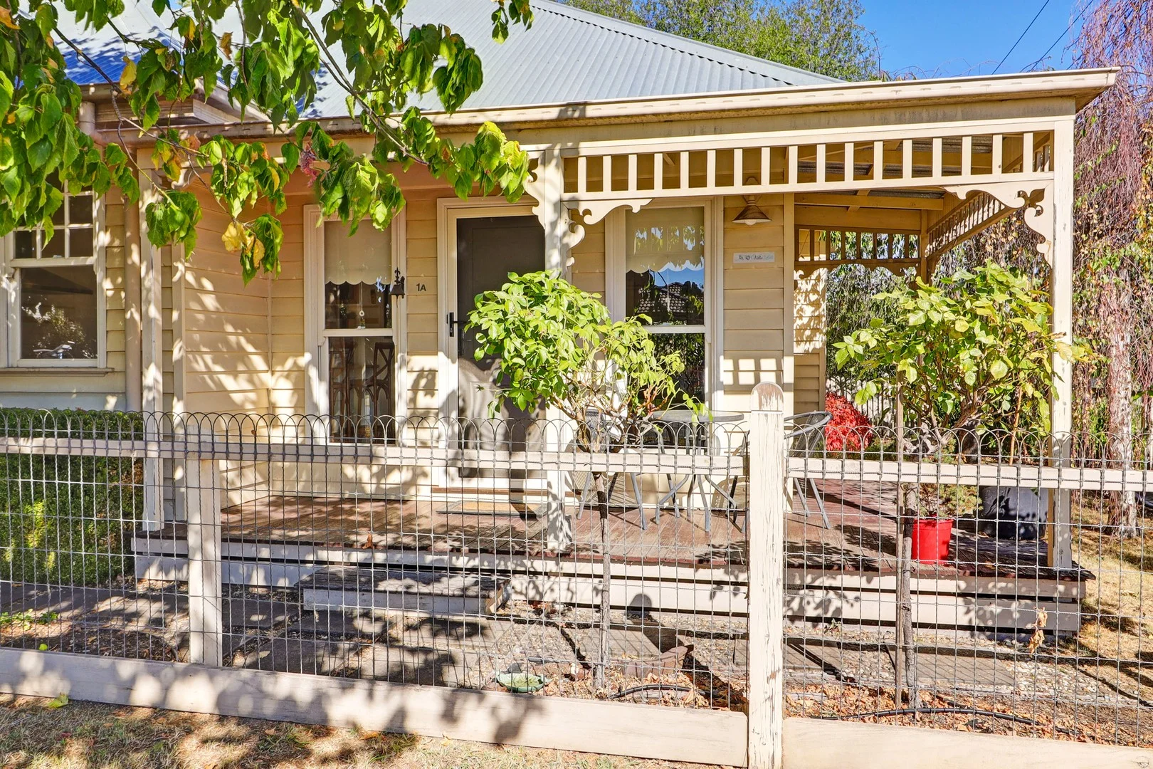 1A The Parade, Mansfield VIC 3722