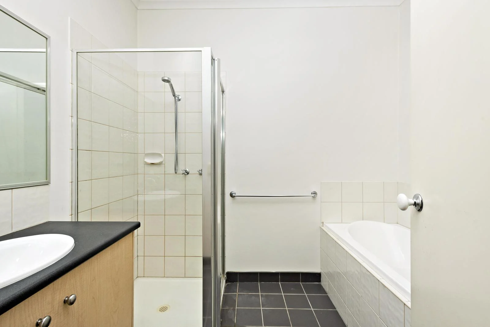 Additional image 9 of 17 Balerno Circle, Gowanbrae VIC 3043