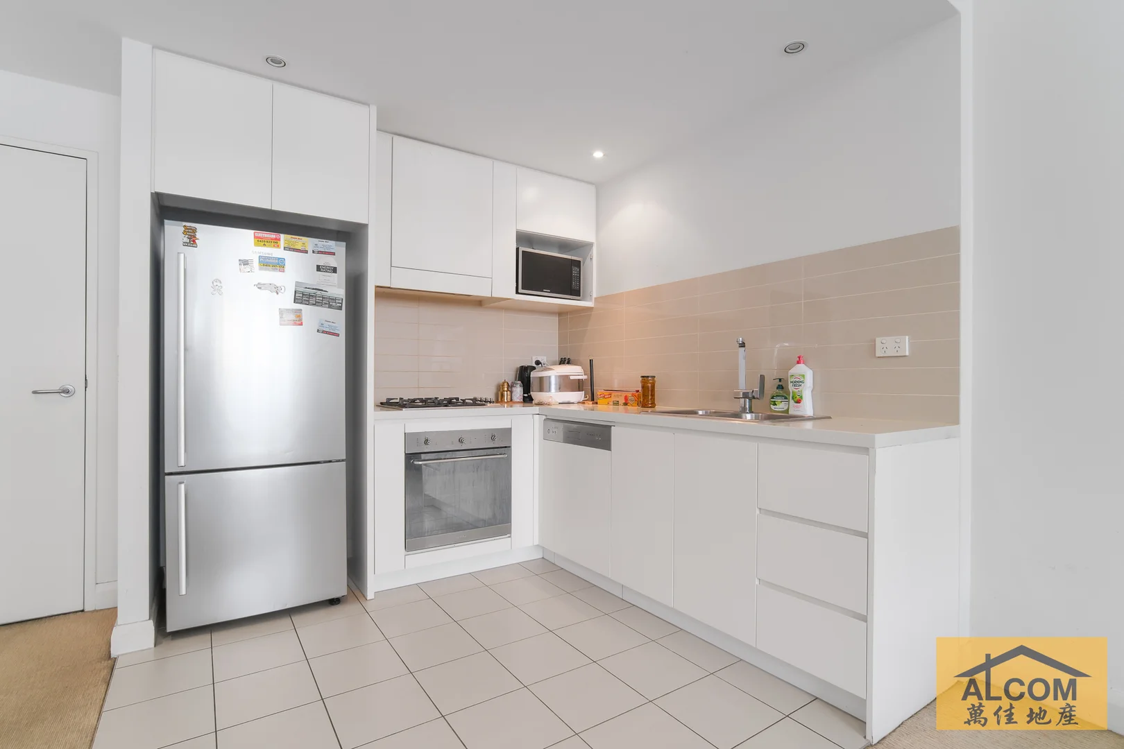 Additional image 6 of 906/101 Forest Road, Hurstville NSW 2220