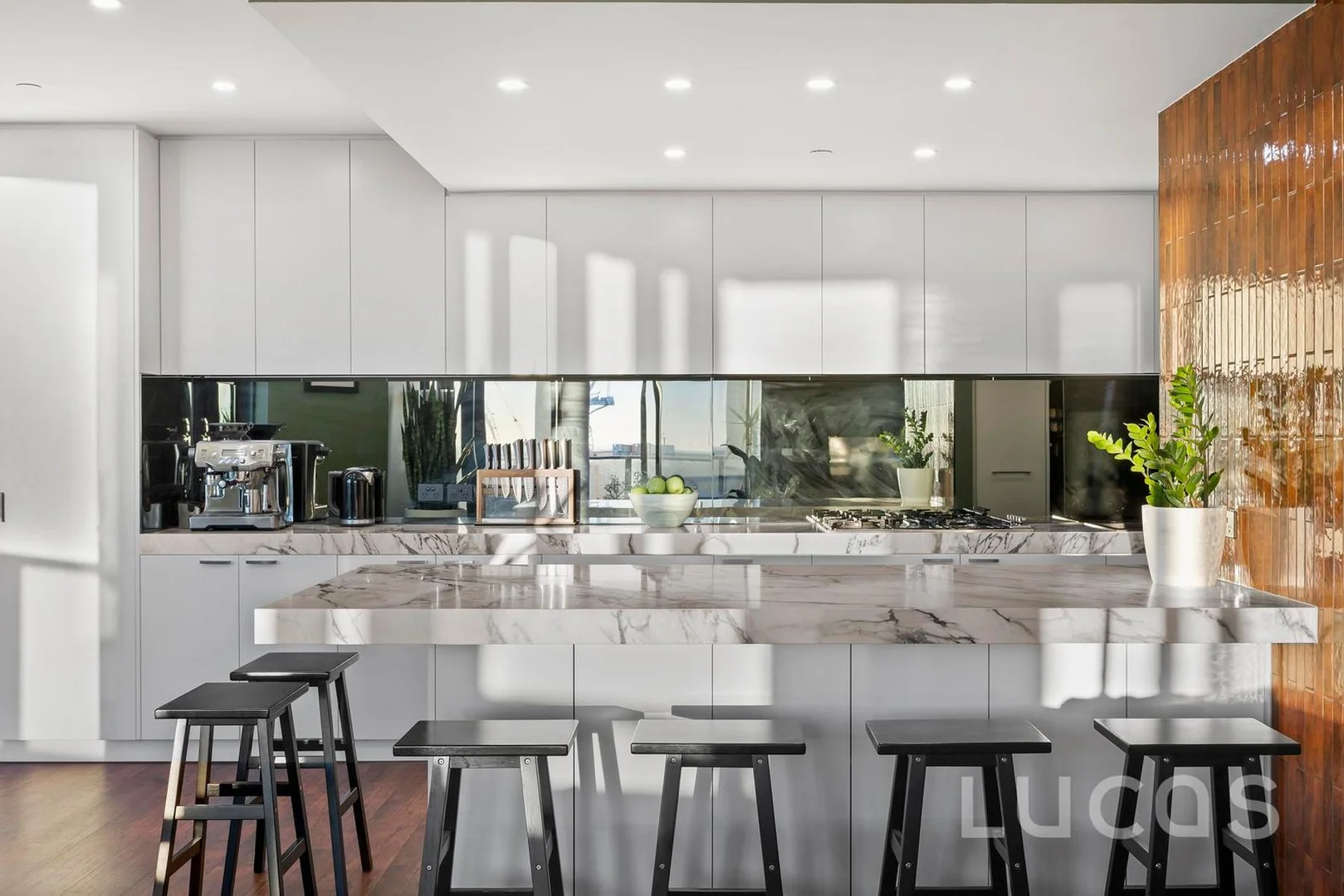 Additional image 2 of 261/55 Victoria Harbour Promenade, Docklands VIC 3008