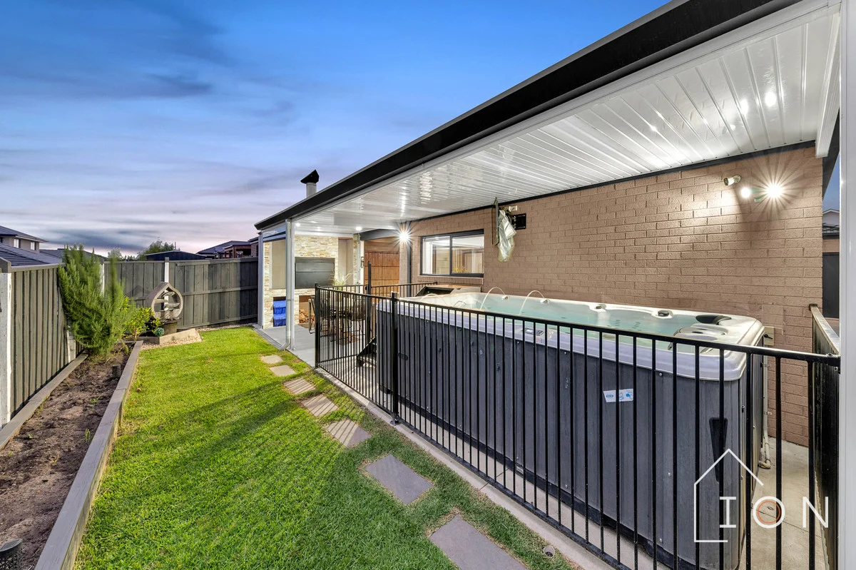 Additional image 21 of 17 Scenery Drive, Clyde North VIC 3978