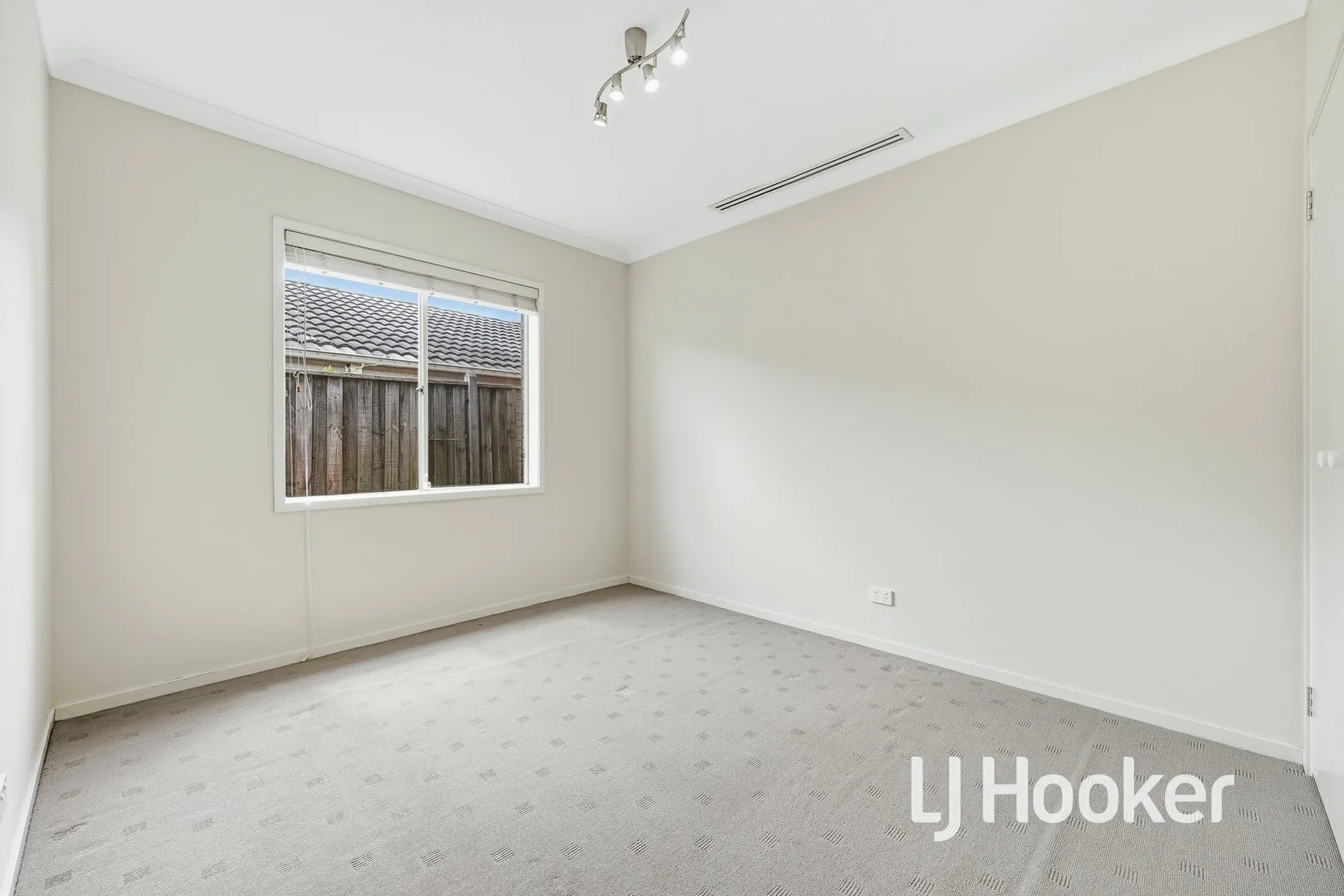 Additional image 15 of 33 Bohemia Crescent, Pakenham VIC 3810