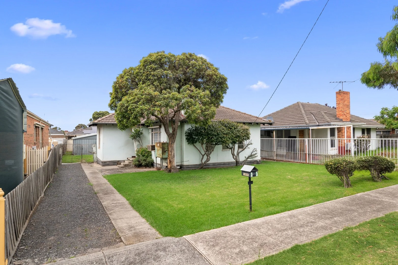 35 Heather Court, Glenroy VIC 3046