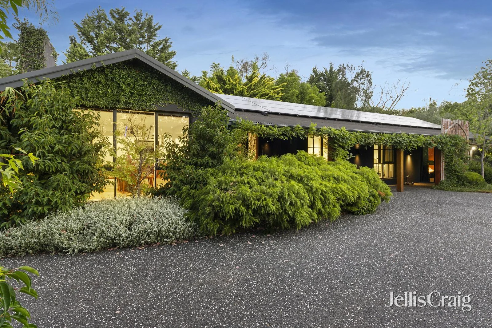 Additional image 24 of 22 Brenda Road, Research VIC 3095