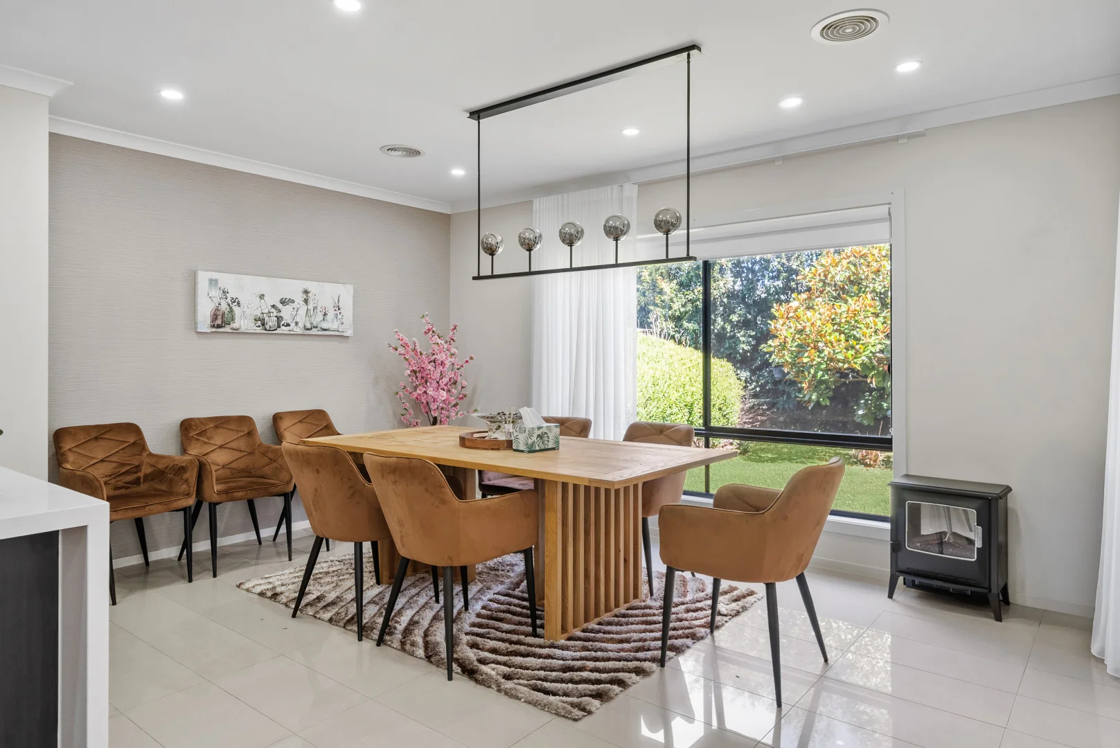 14 Whiteleaf Drive, Mickleham VIC 3064 photo 5