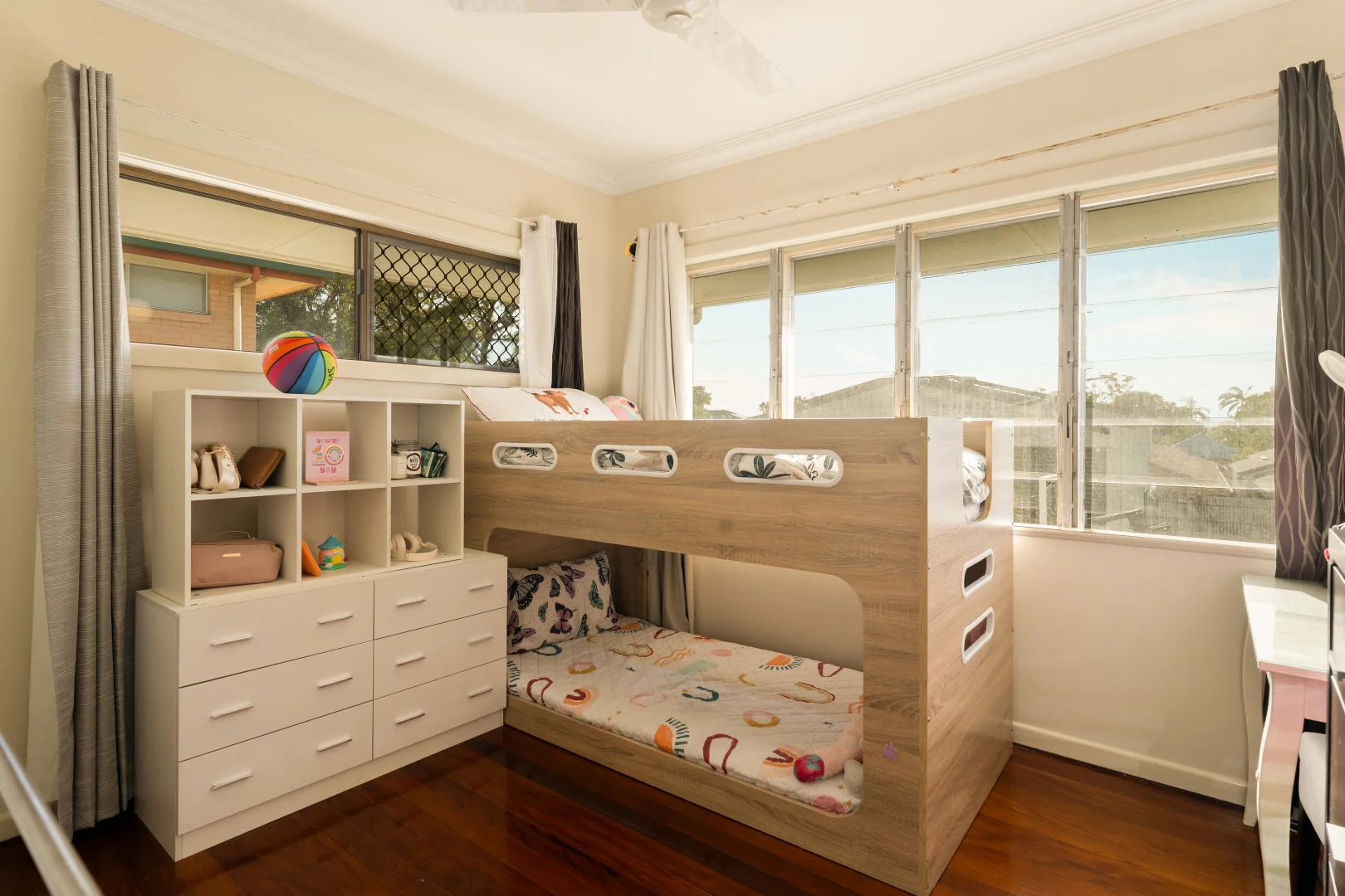 Additional image 10 of 215 Scarborough Road, Scarborough QLD 4020