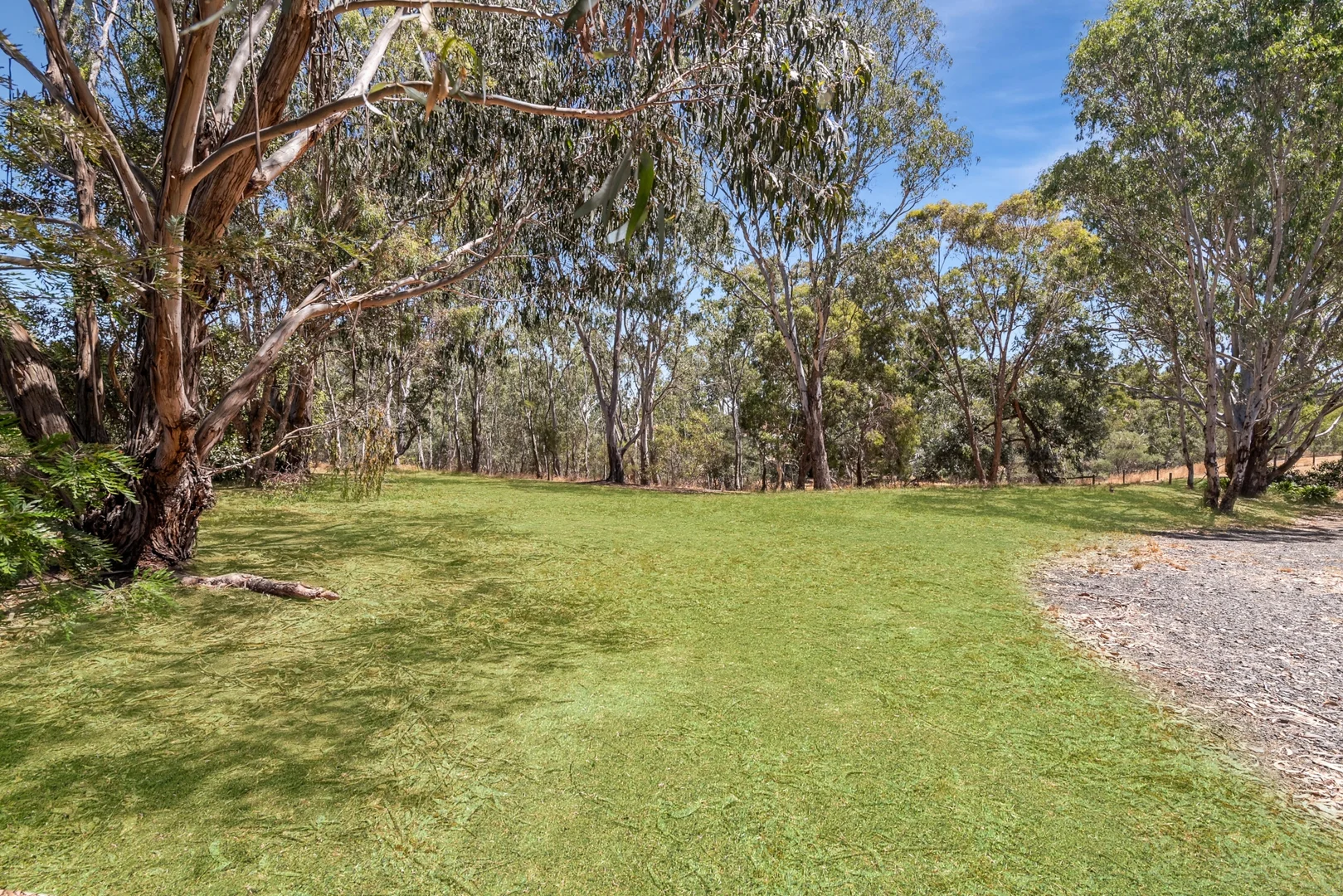 Additional image 12 of 52 Casey Crescent, Broadford VIC 3658