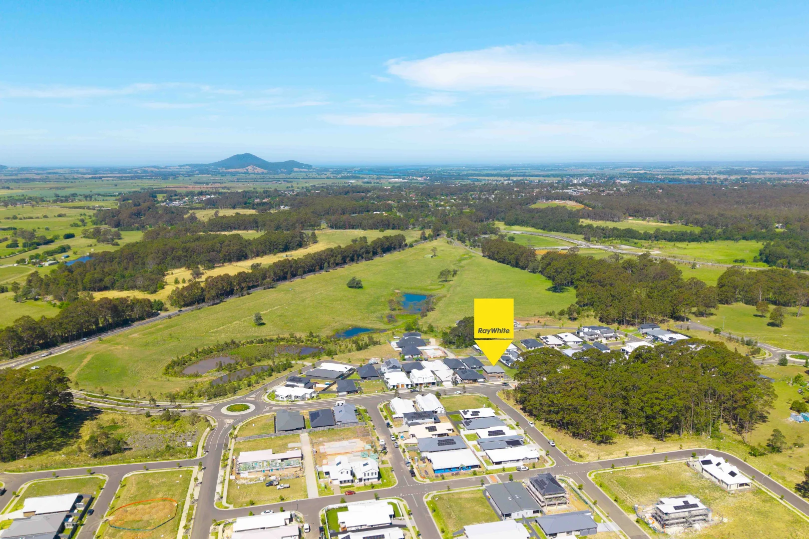 Additional image 21 of 37 Lancaster Drive, Badagarang NSW 2540