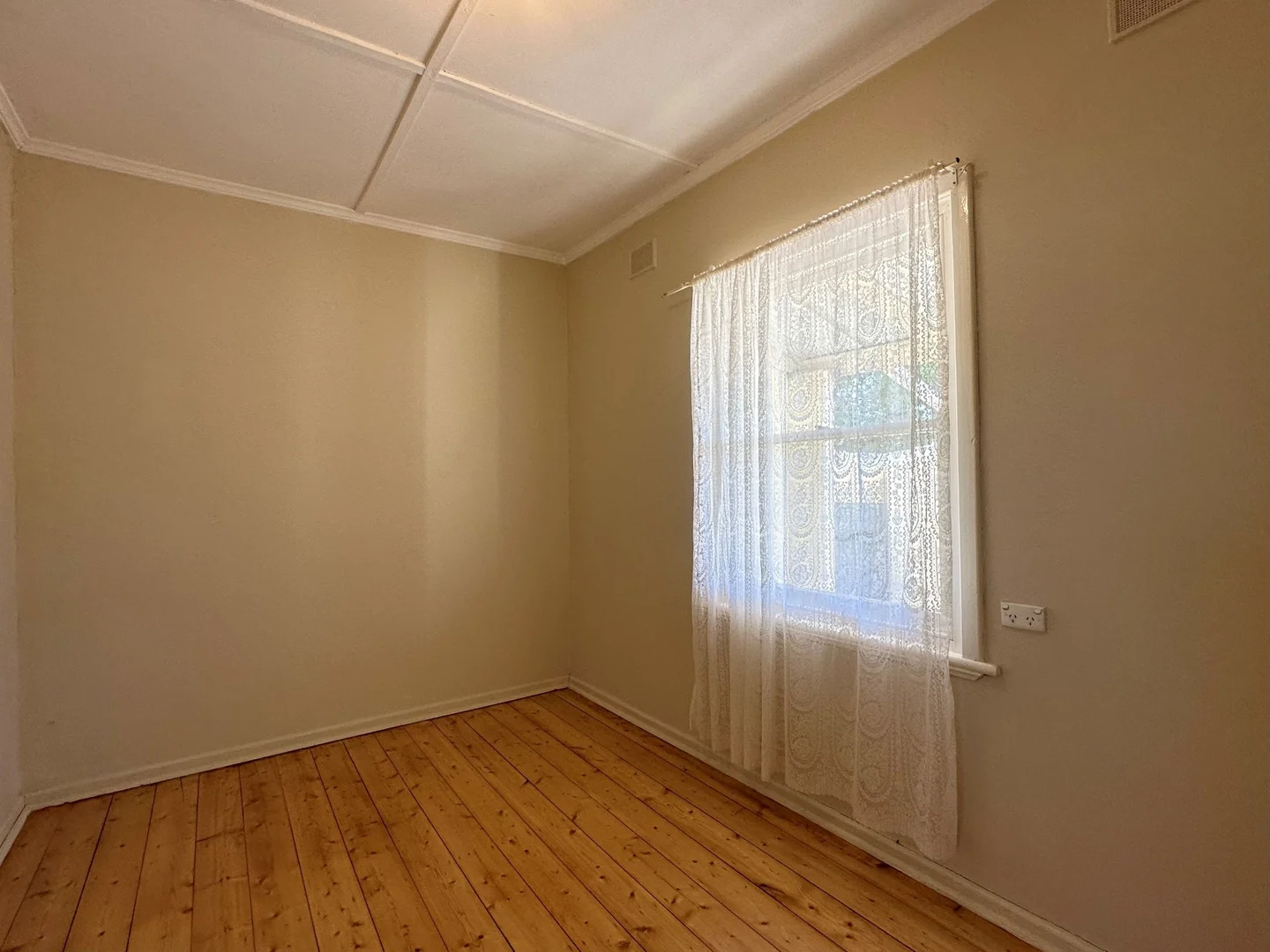 Additional image 10 of 18 Gadd Ave, Crystal Brook SA 5523