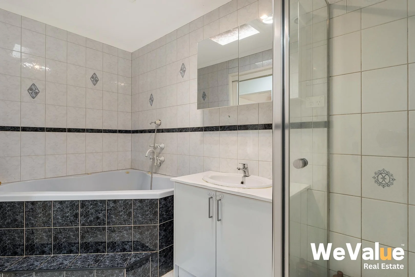 Additional image 13 of 1 Morey Court, Roxburgh Park VIC 3064