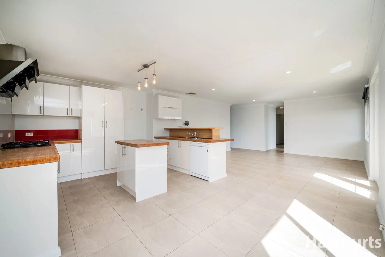 Additional image 16 of 104 Lysander Drive, Heathridge WA 6027