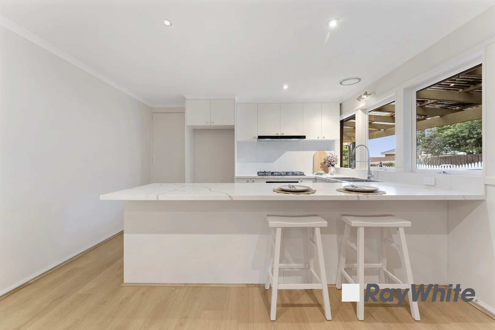 Additional image 5 of 16 Hughes Close, Endeavour Hills VIC 3802