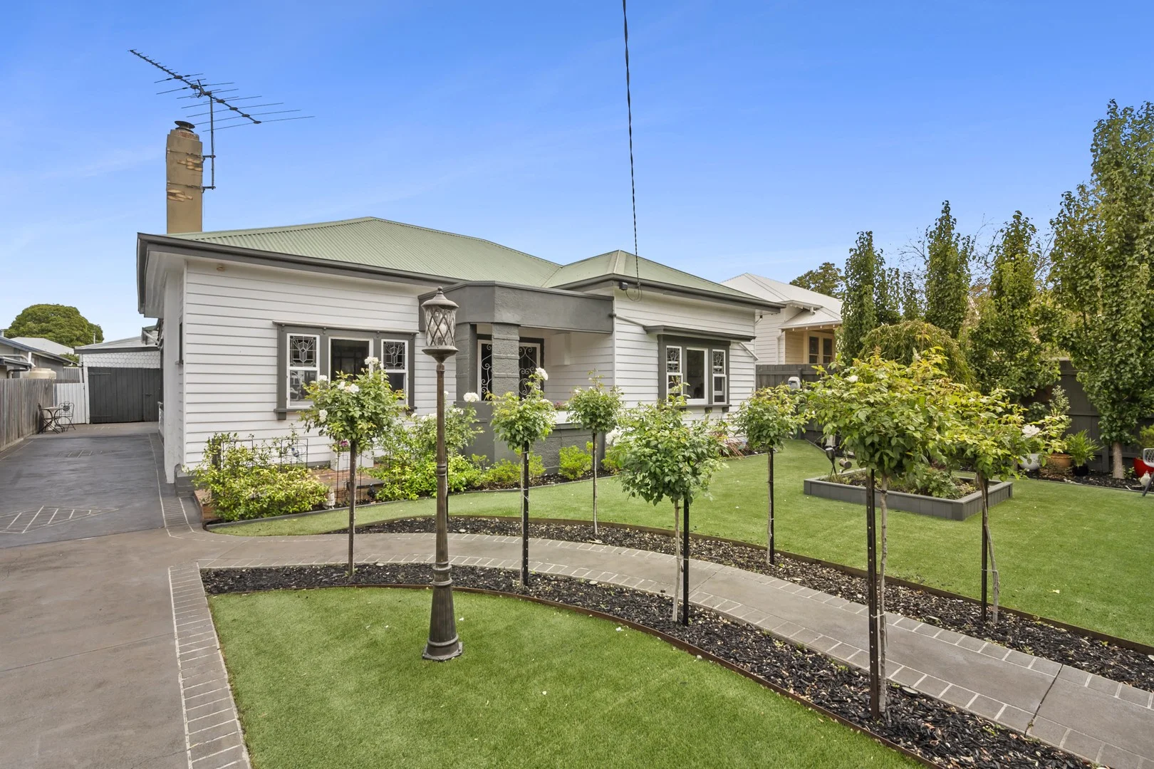 7 Oliver Street, Manifold Heights VIC 3218