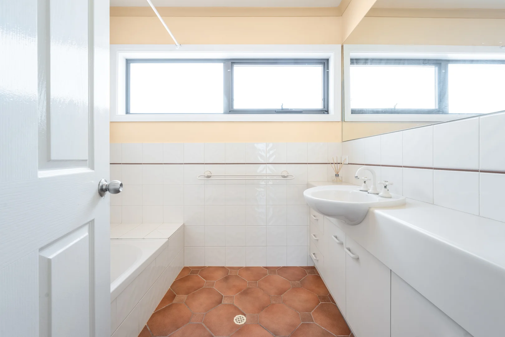 Additional image 18 of 10 Bermingham Crescent, Robe SA 5276