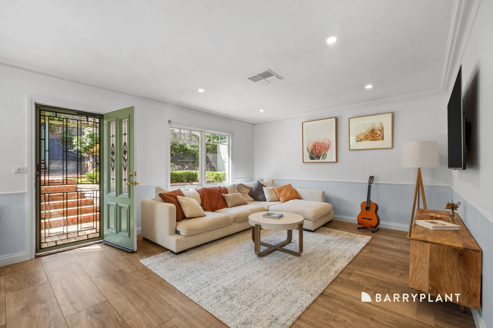 Additional image 5 of 11a Lascelles Avenue, Viewbank VIC 3084