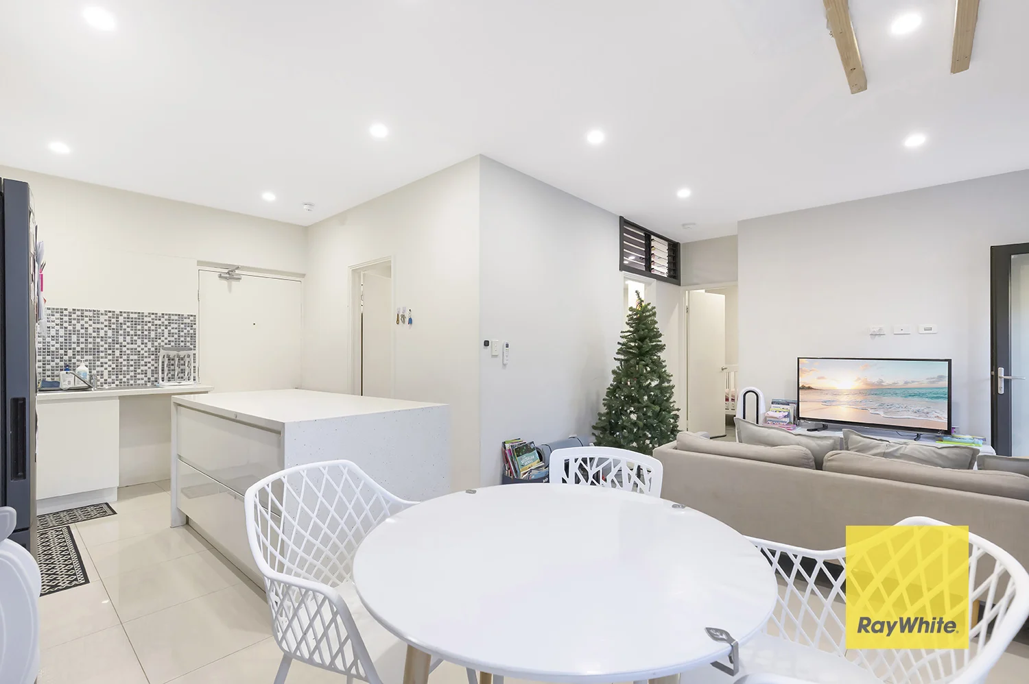 Additional image 3 of 2/43 Yale Road, Thornlie WA 6108