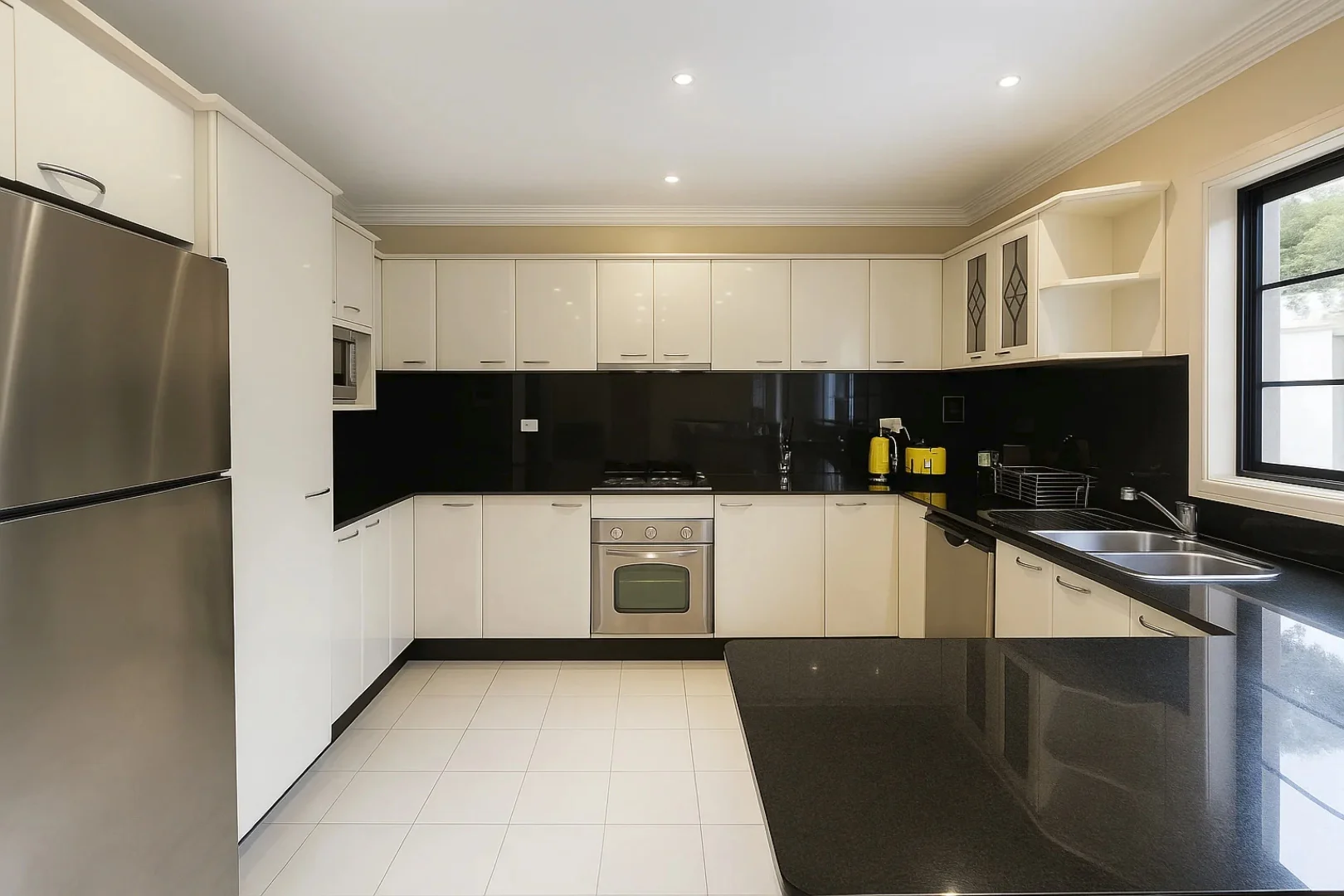 Additional image 3 of 2/43 Grace Avenue, Frenchs Forest NSW 2086