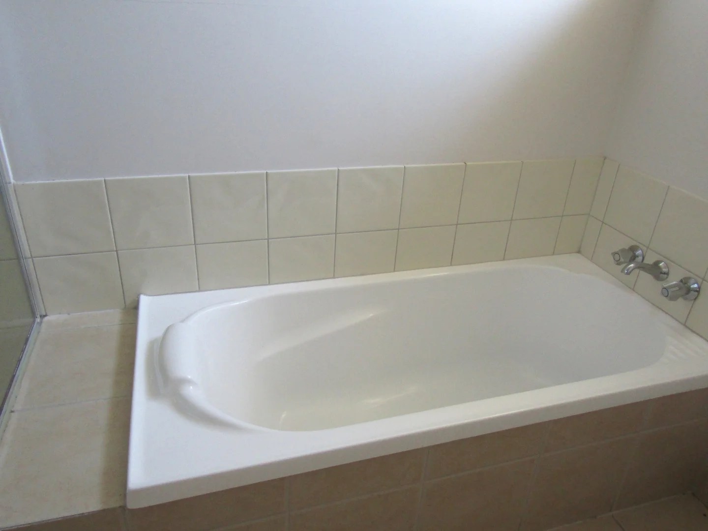 Additional image 11 of 8A 8B Boonery Street, Blackwater QLD 4717