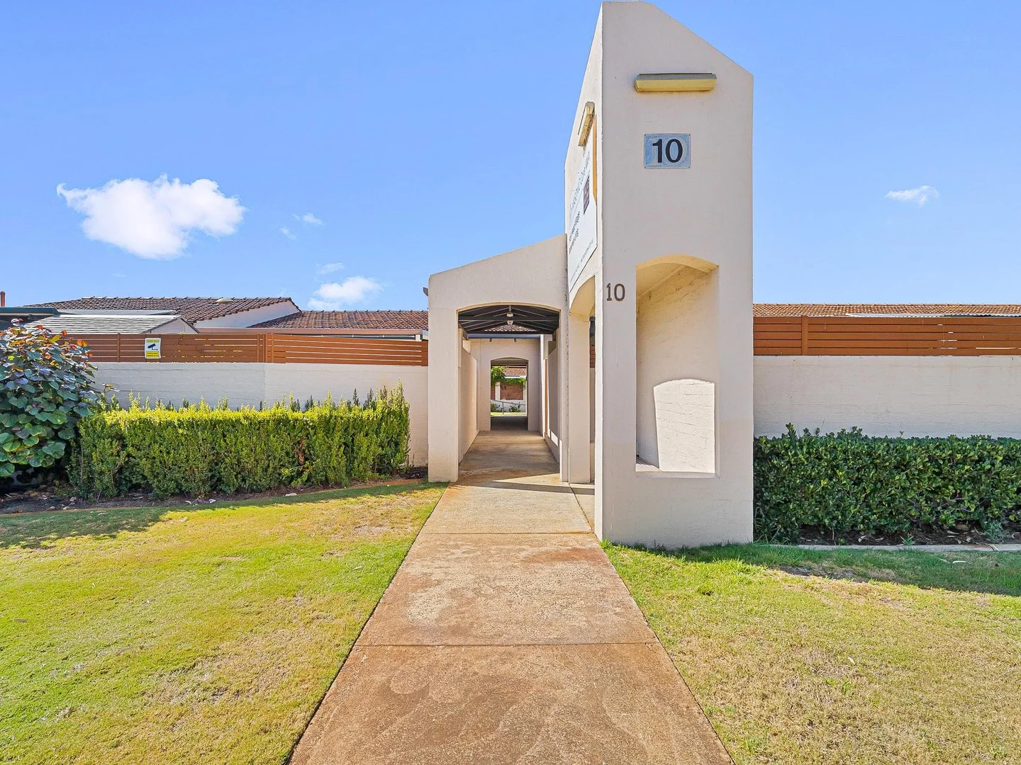 32/10 Hungerford Avenue, Halls Head WA 6210