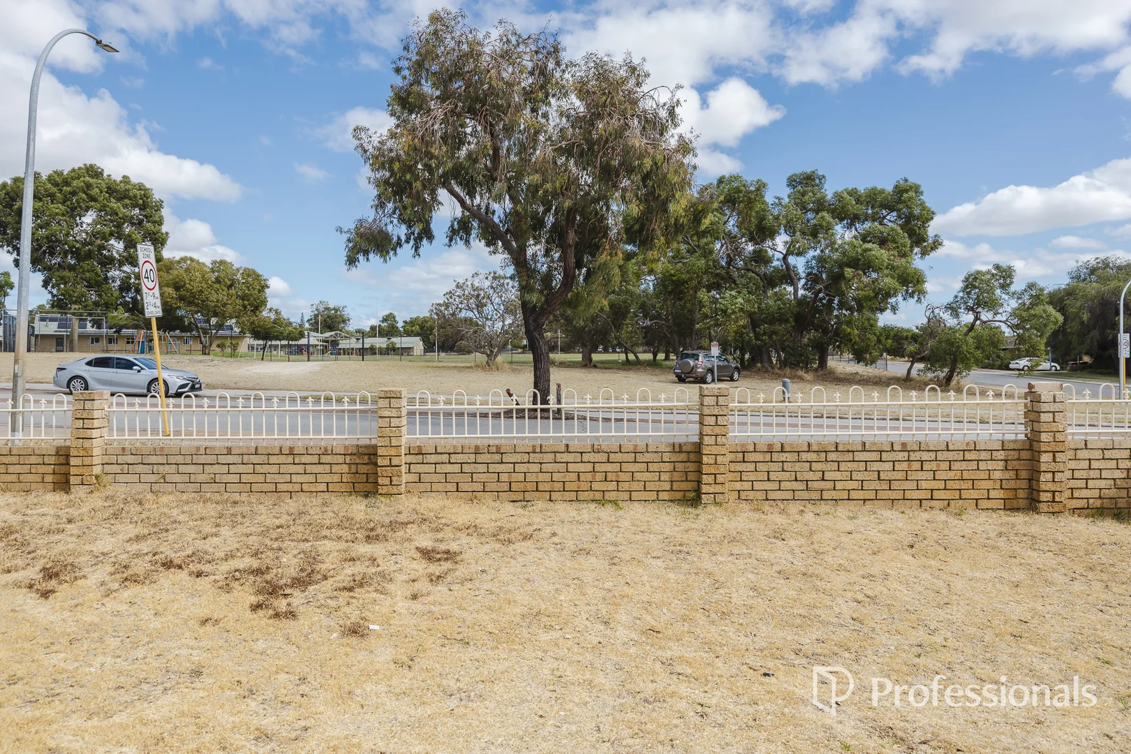 Additional image 52 of 40 Northumberland Avenue, Alexander Heights WA 6064