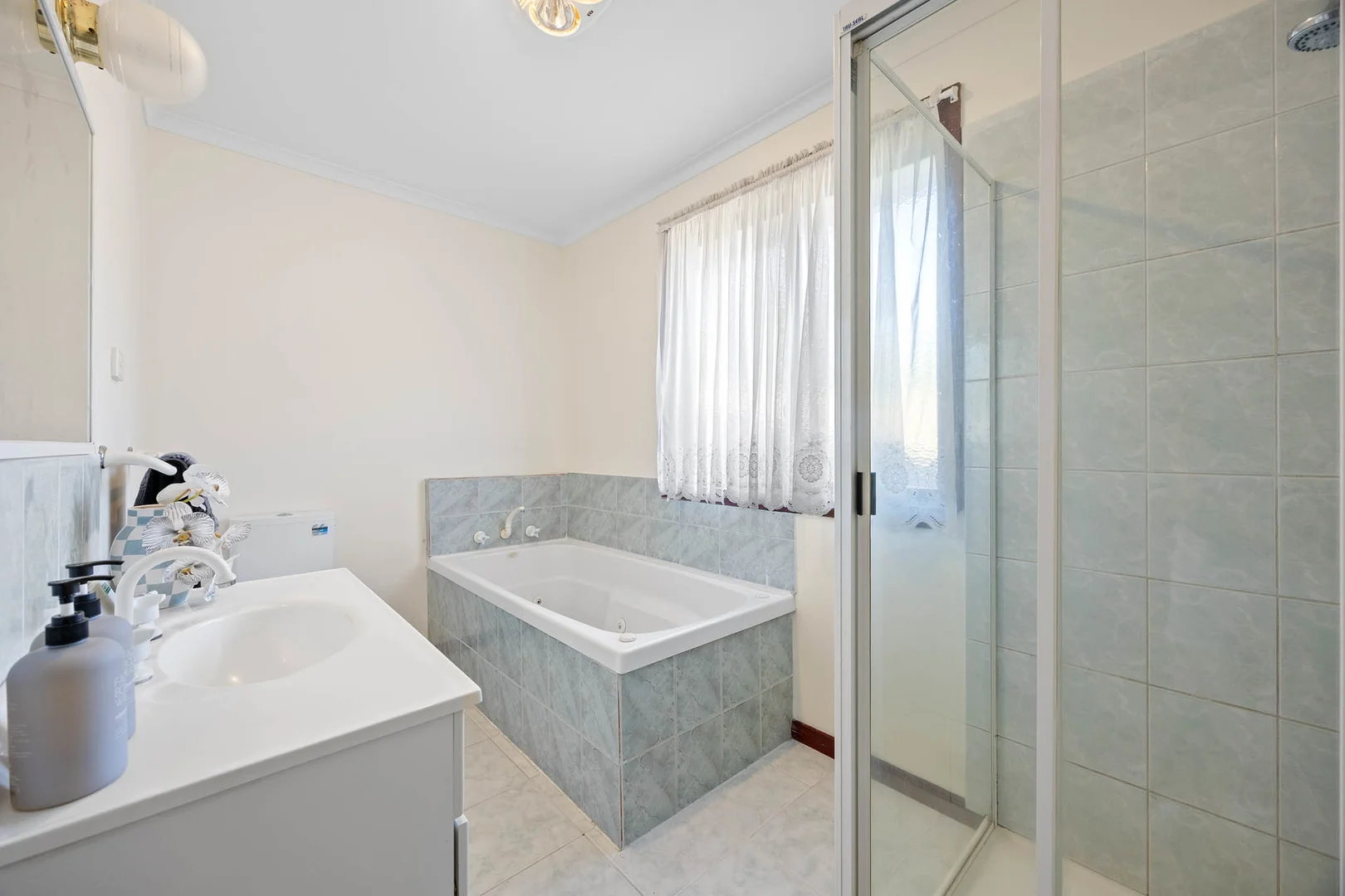 Additional image 13 of 3/123 Fosters Road, Keilor Park VIC 3042