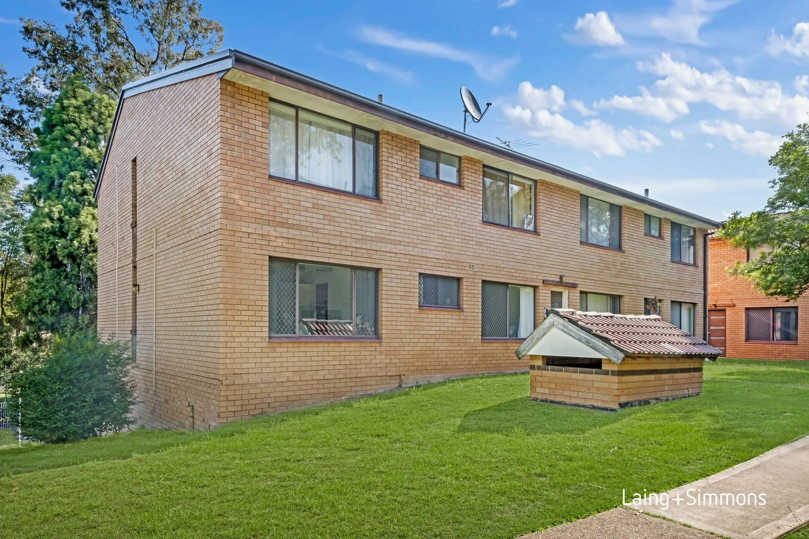 1/28-32 Treves Street, Merrylands NSW 2160