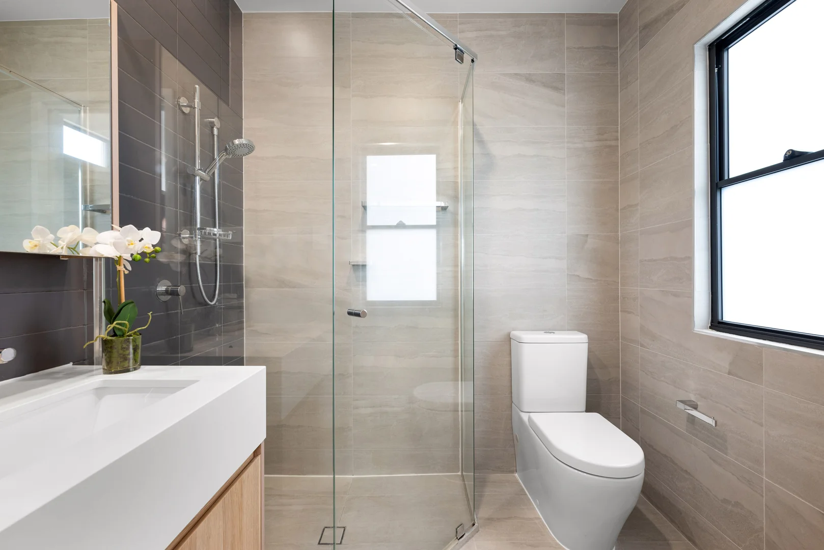 Additional image 19 of 4/30 Richmond Road, Morningside QLD 4170