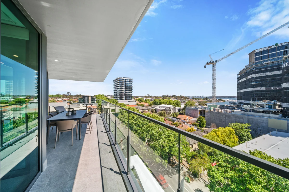 Additional image 33 of 906/3 KINTAIL Road, Applecross WA 6153