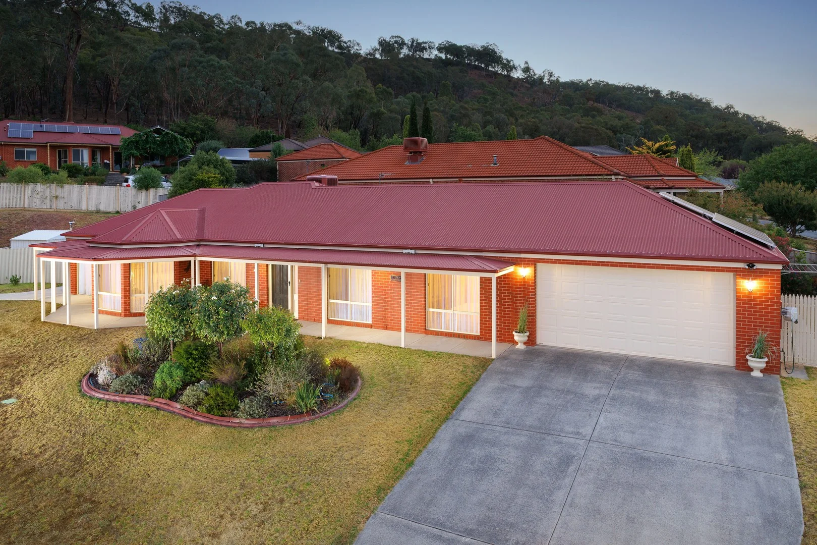 77 Barton Street, Wodonga VIC 3690